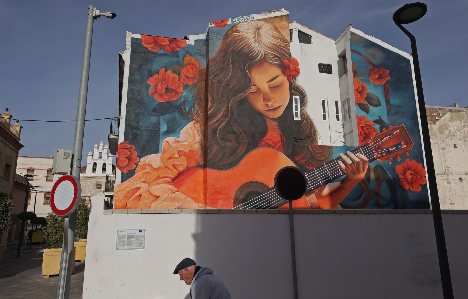 Fotos de los murales ganadores del primer Festival de Arte Urbano del Barrio de la Caridad en Algeciras
