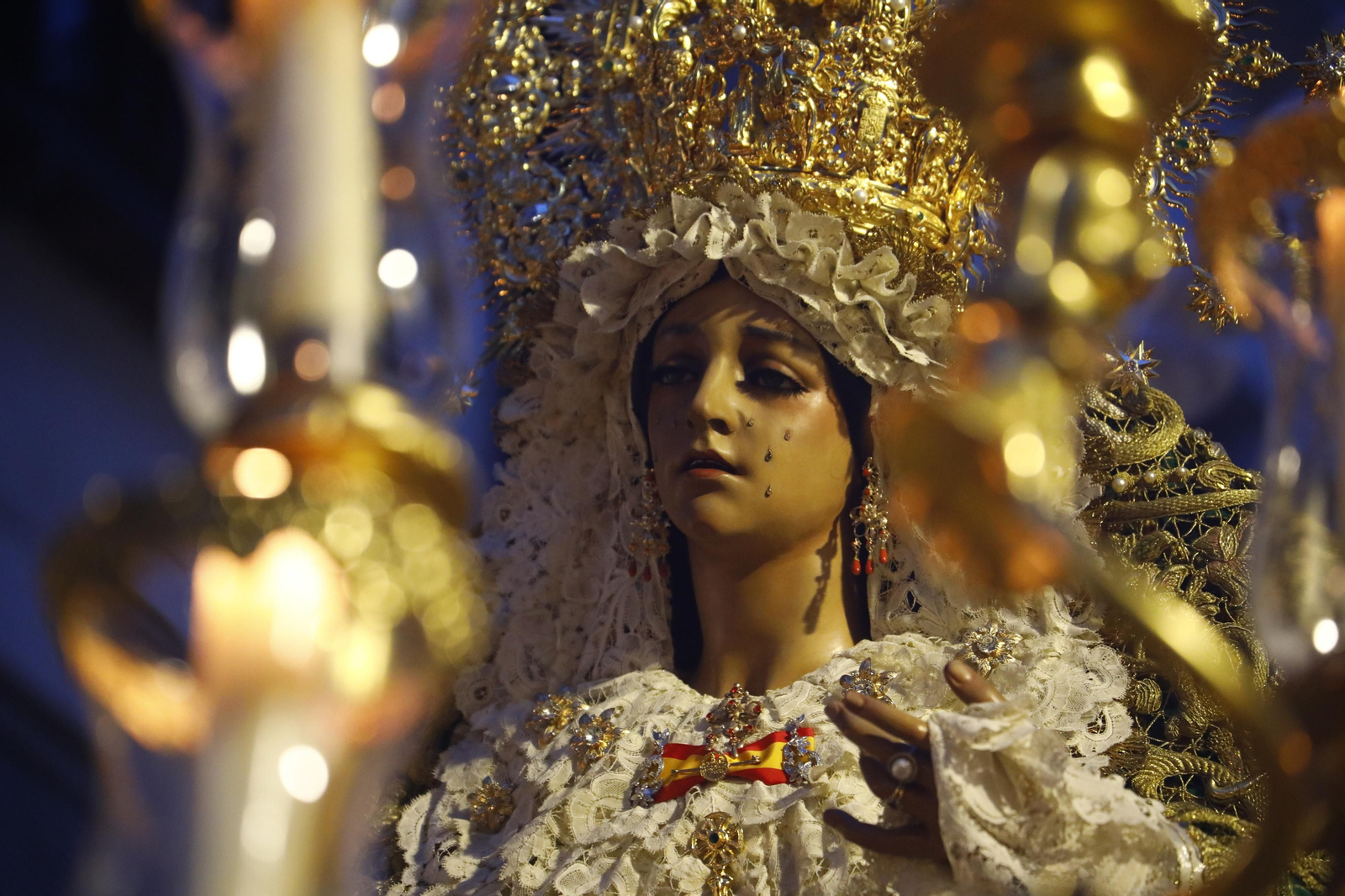 El traslado de la Virgen de la Esperanza de Córdoba a Santa Marina, en imágenes