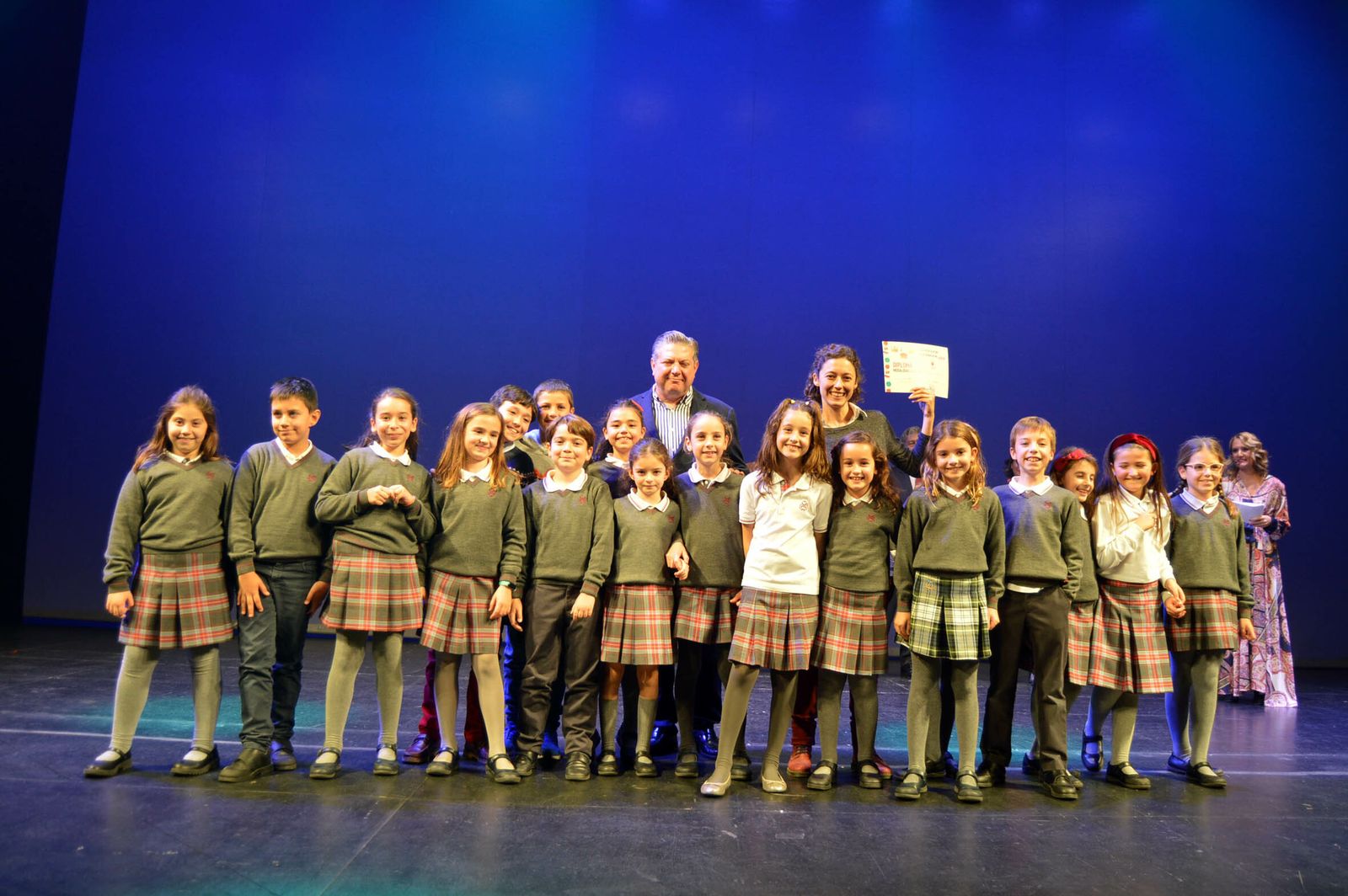 Coro de la Compañía de María, primer premio en la modalidad juvenil.