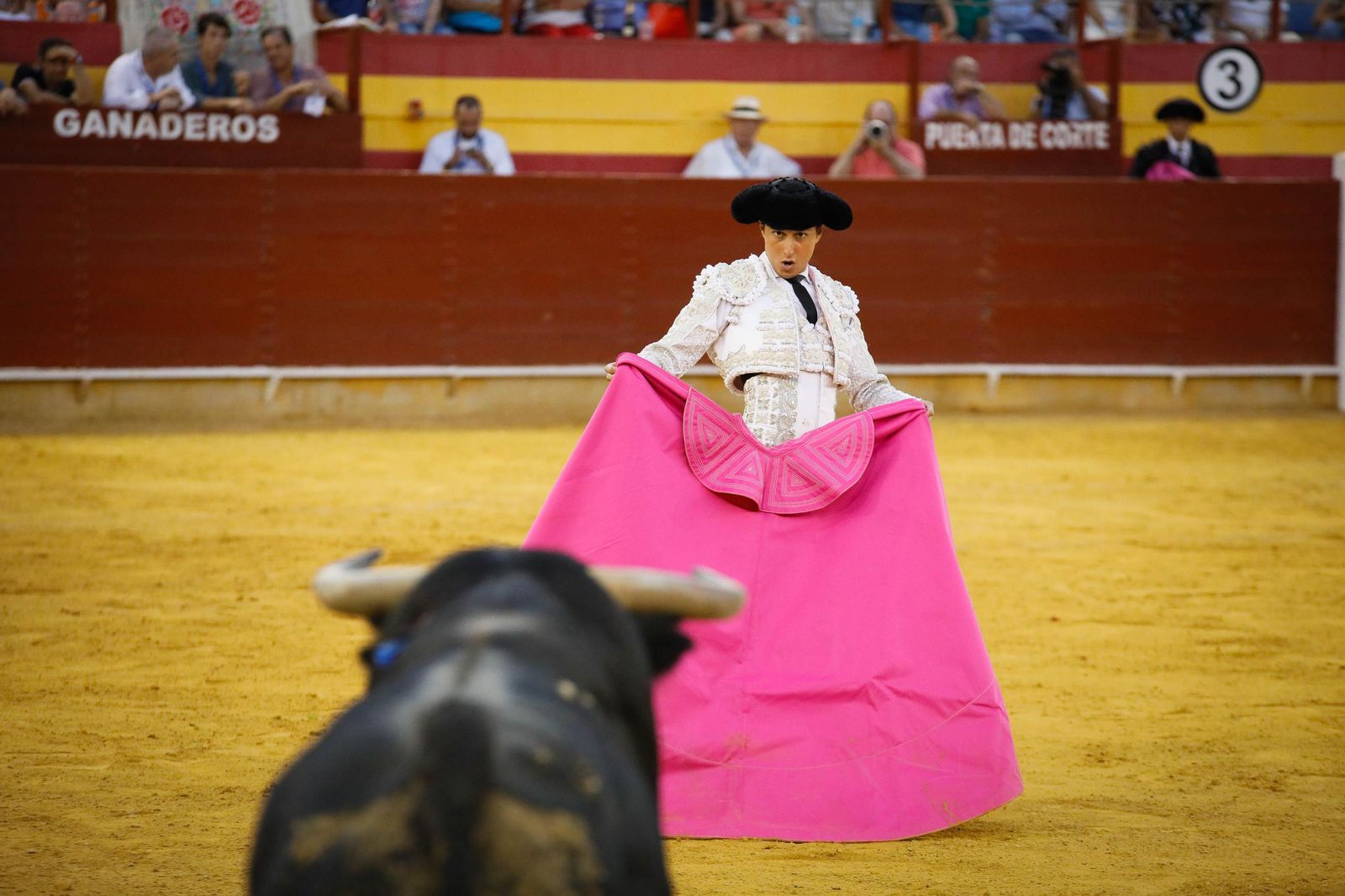 Corrida de toros en Roquetas, en imágenes