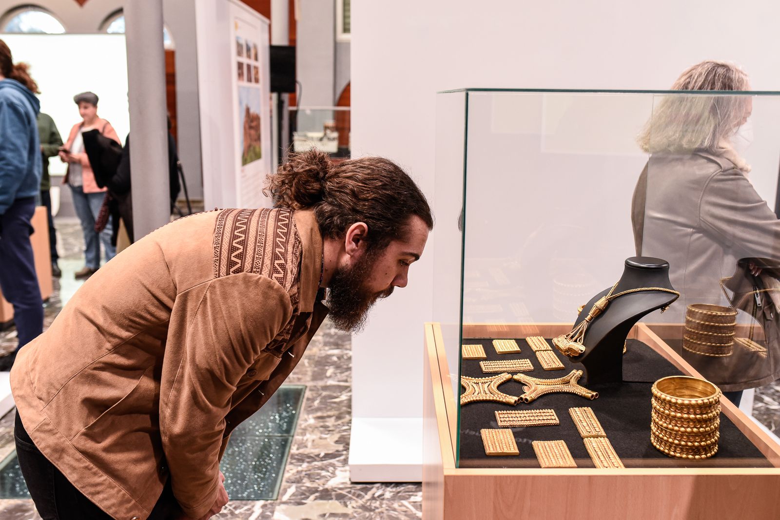 Imágenes de la inauguración de Huelva, el corazón de Tartessos. I Jornada patrimonial en el entorno de la Ría'