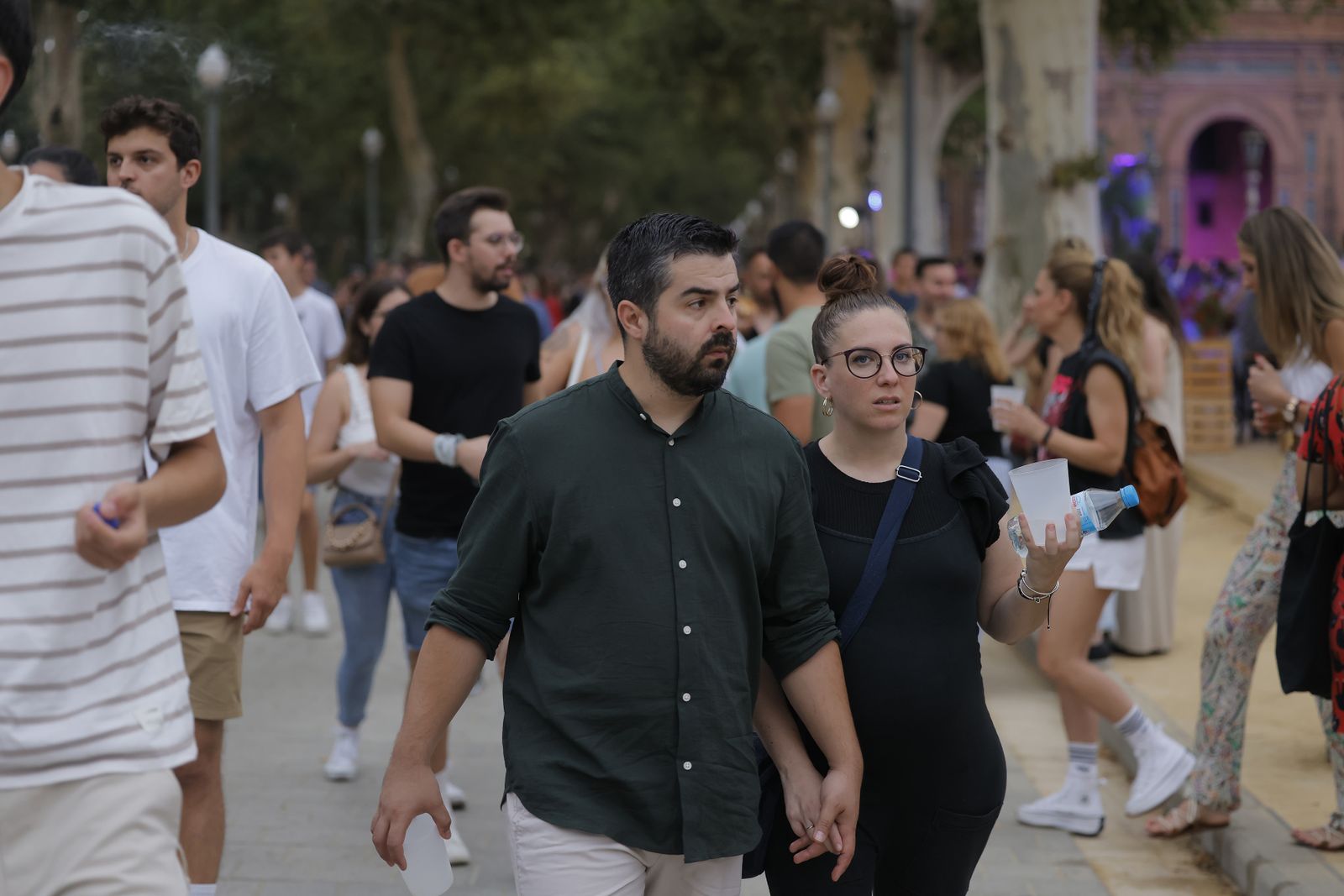 Búscate en las fotos del concierto de Bizarrap