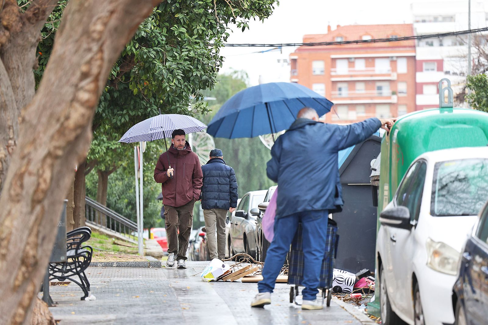 Lluvia y frío intenso en la mañana de miércoles