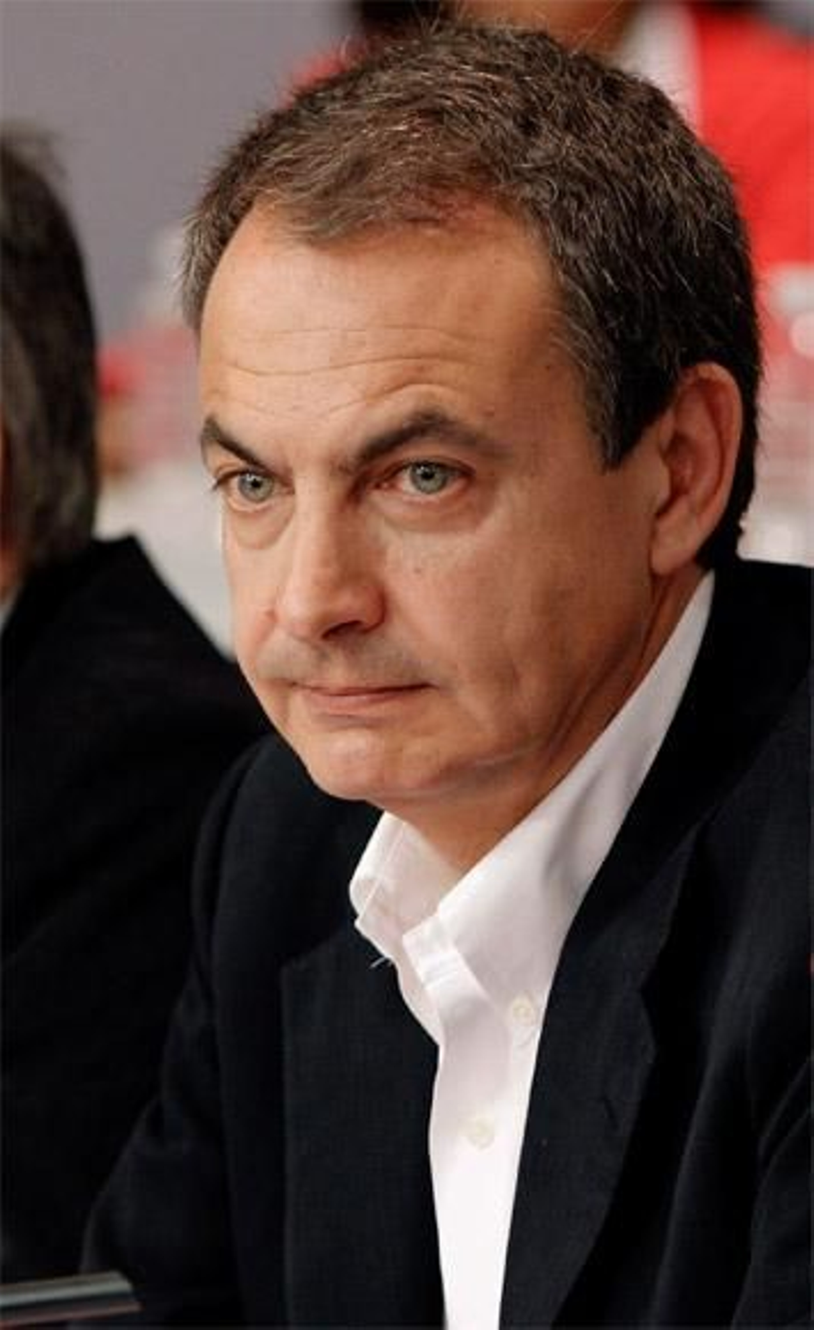 Zapatero no se presentará a las elecciones de 2012