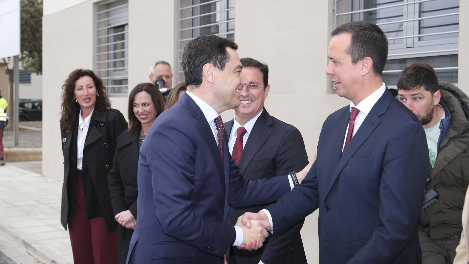 Las imágenes de la entrega de viviendas de VPO en Costacabana