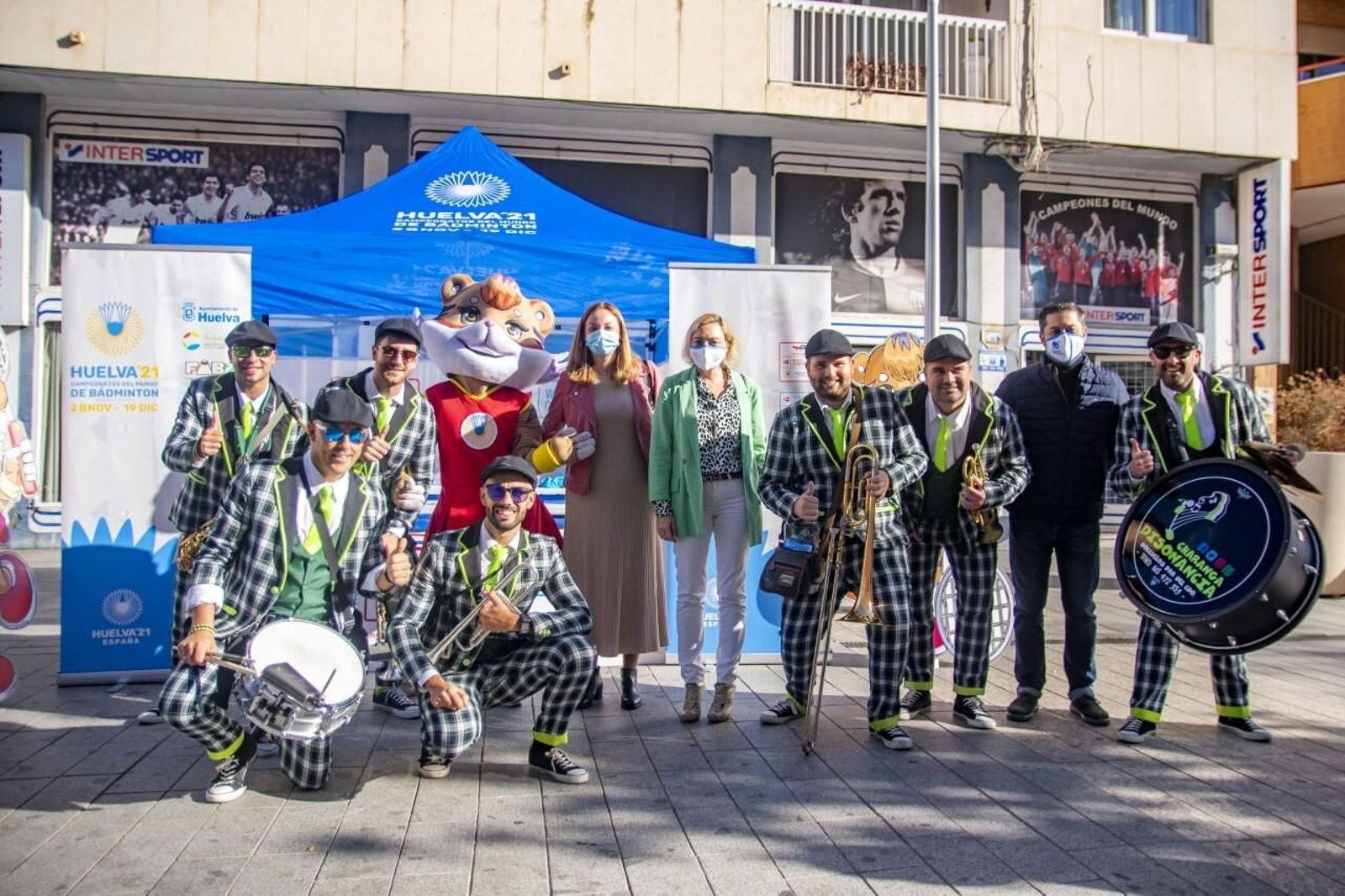 Visita de 'Onuba' al Mercado del Carmen.
