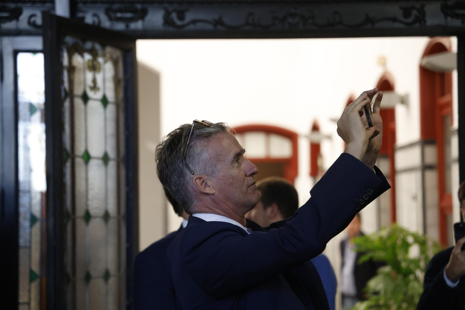 Las fotografías de la visita del embajador británico en España, sir Alex Ellis, al Ayuntamiento de Algeciras