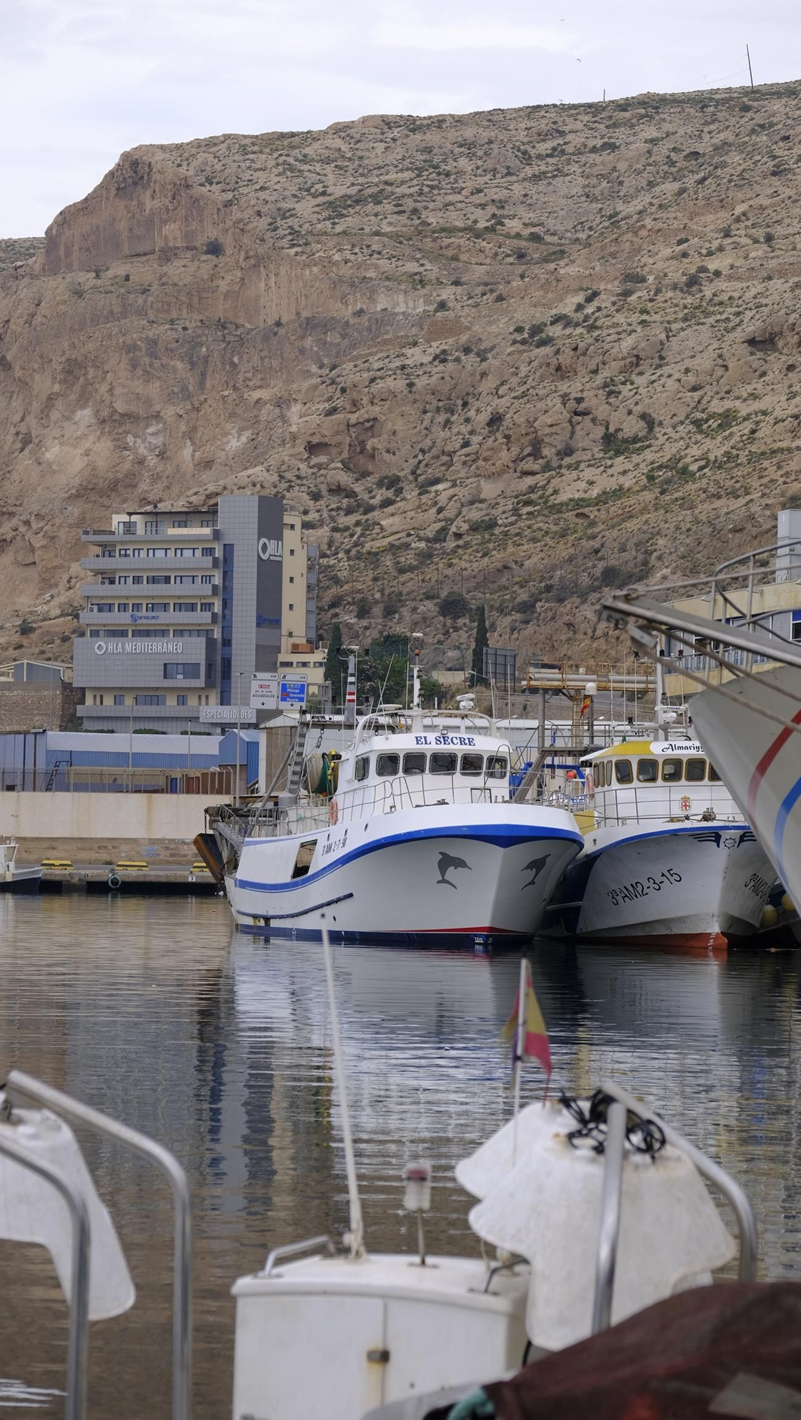 Fotogalería concentración protesta sector pesquero. Almería