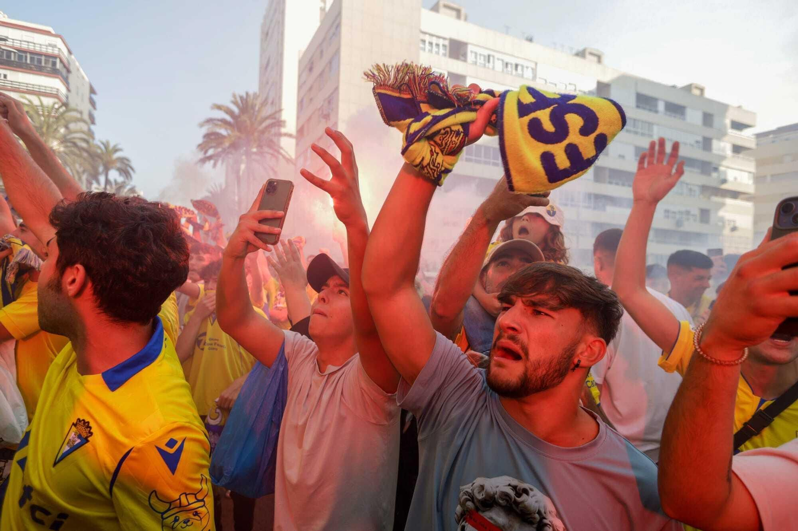 Así recibe la afición al Cádiz C.F. antes del partido contra el Valladolid