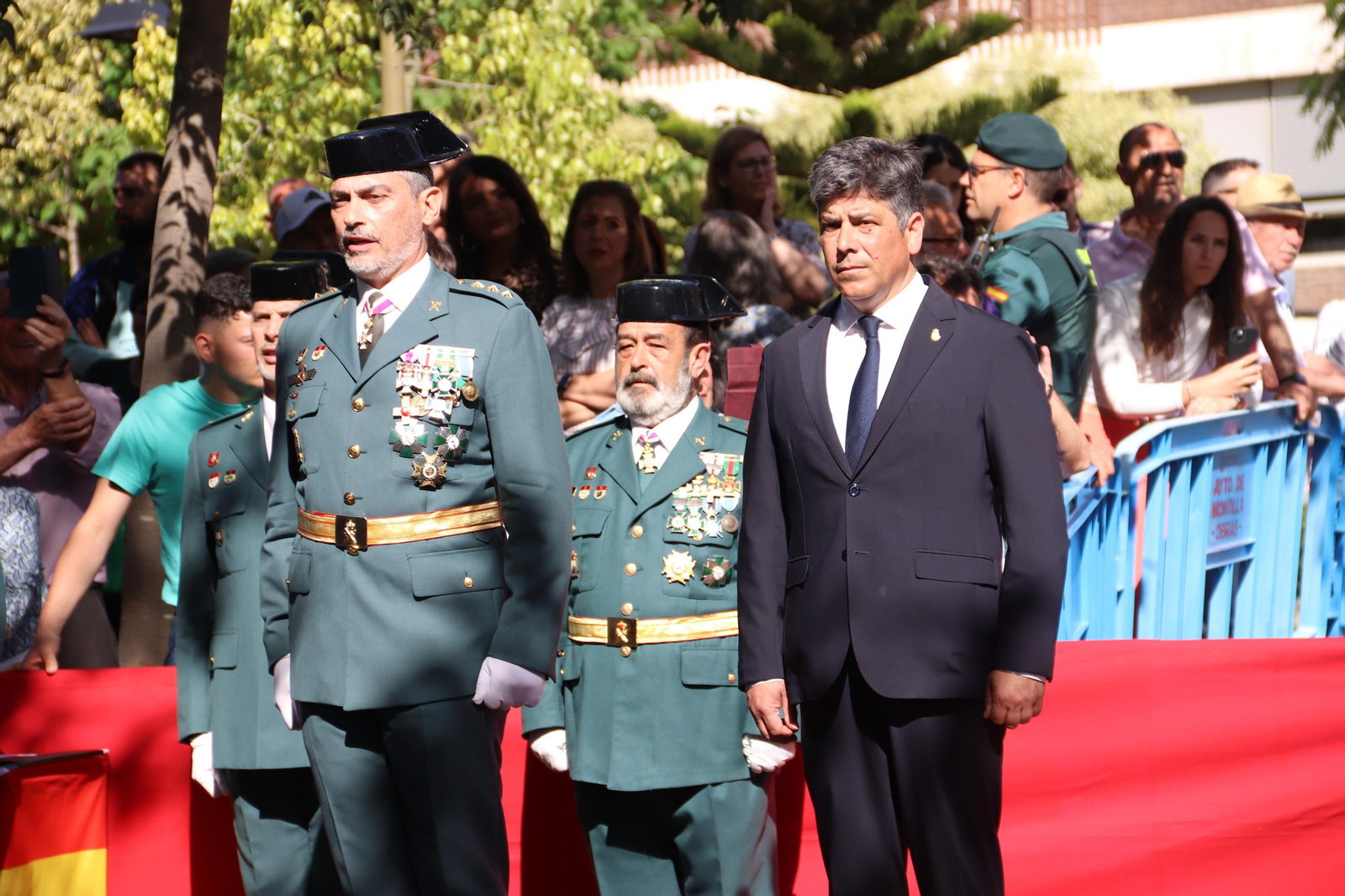 El gran desfile de la Guardia Civil en Montilla, en imágenes
