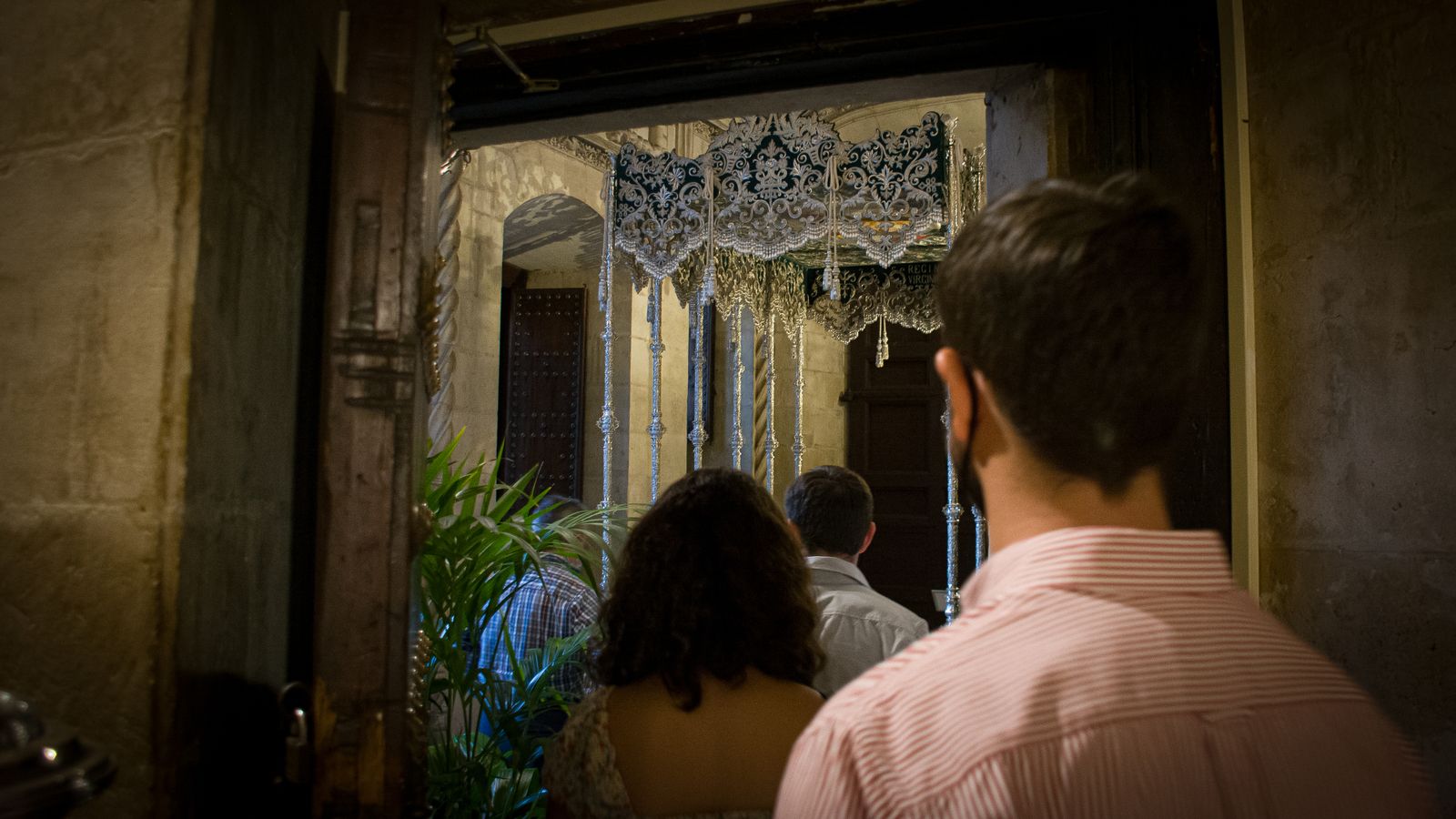 La exposición del centenario de la Candelaria, en imágenes