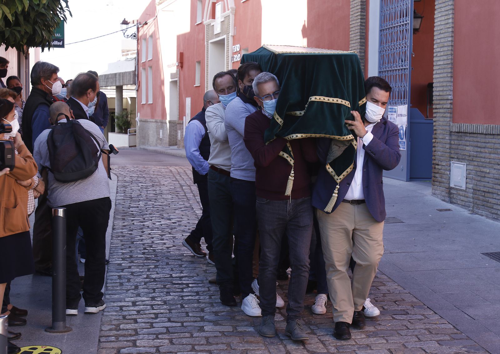 Funeral en Gines de El Mani