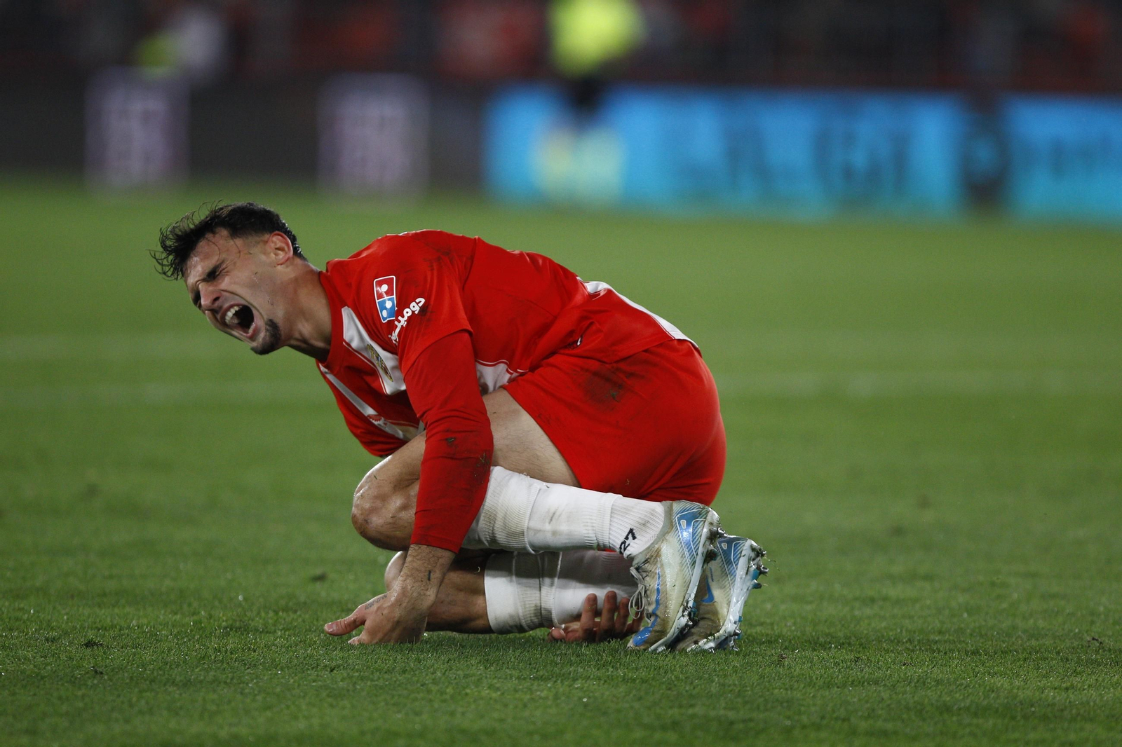 La U.D. Almería se impone por 1-0 al C.D. Mirandés y alcanza la segunda plaza, en imágenes