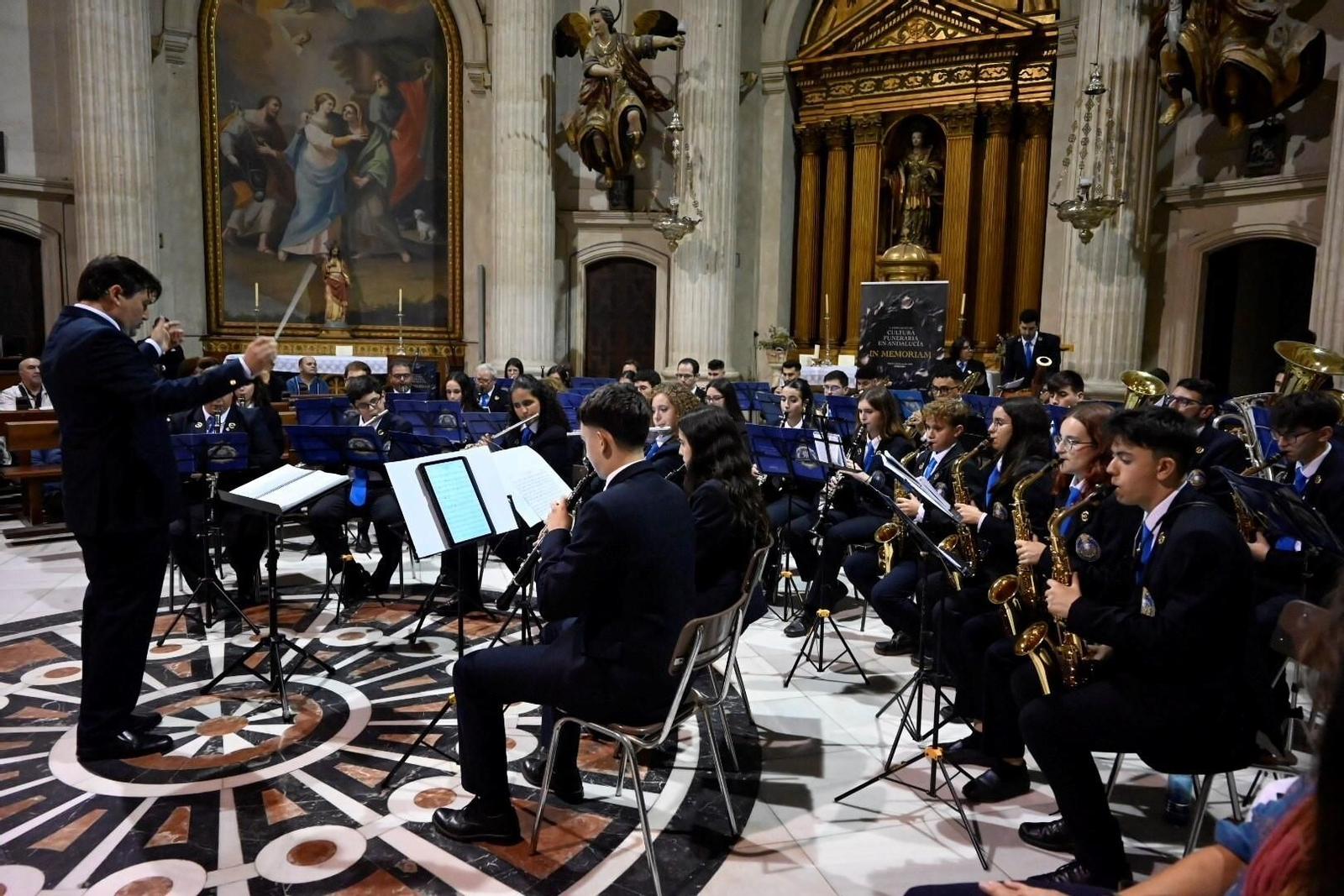 El concierto de la banda de la Estrella de Córdoba dentro de las Jornadas de Cultura Funeraria en Andalucía, en imágenes El concierto de la banda de la Estrella de Córdoba dentro de las Jornadas de Cultura Funeraria en Andalucía, en imágenes