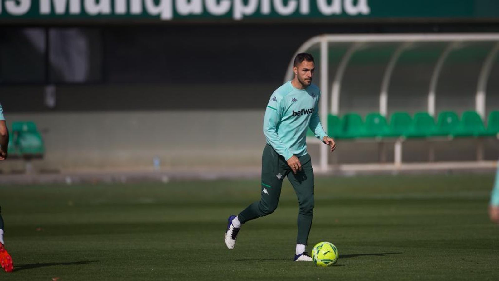 Víctor Ruiz, en el entrenamiento.