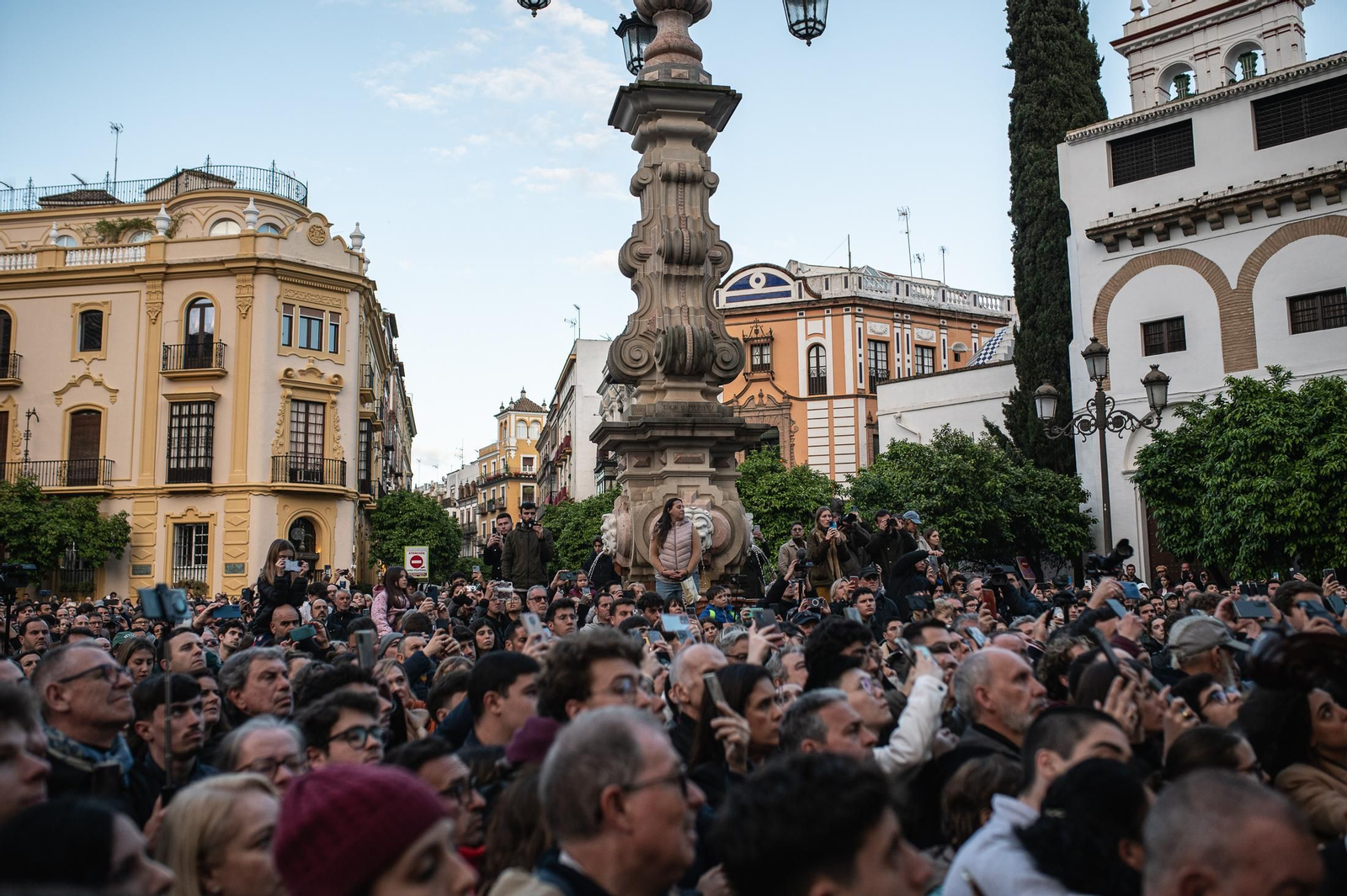 Las imágenes del regreso de la Hermandad del Buen Fin