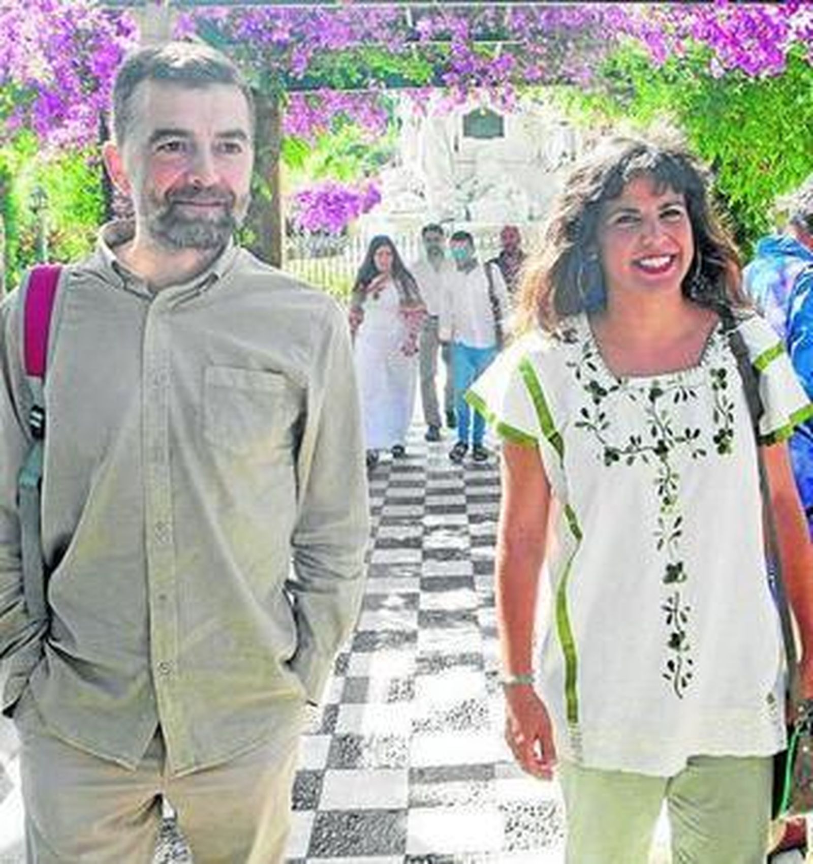 Antonio Maíllo y Teresa Rodríguez, ayer en la Alameda de Cádiz.