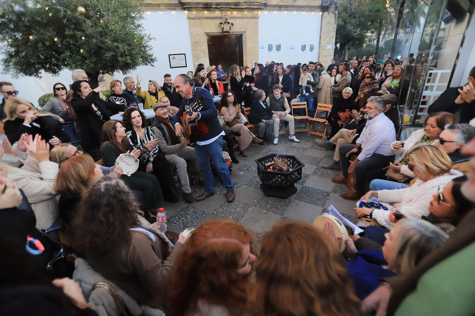 Búscate en las zambombas del Domingo 8 en Jerez