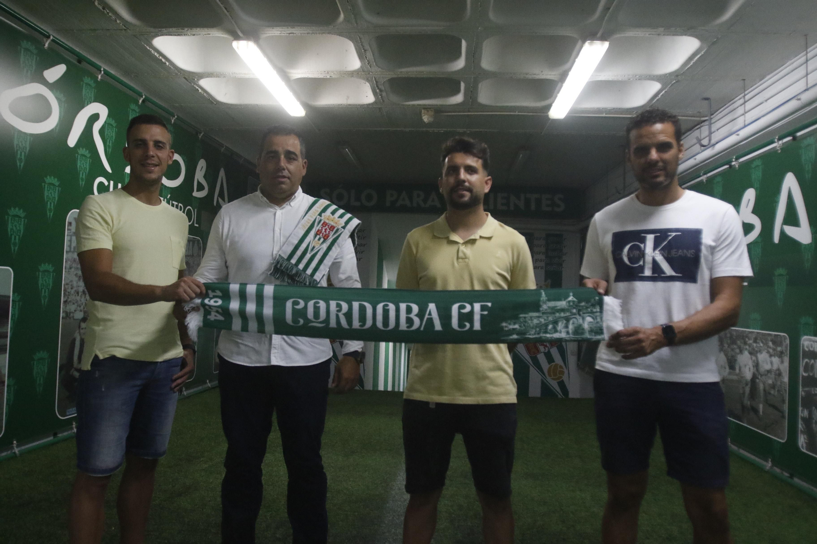 La presentación de Germán Crespo como entrenador del Córdoba CF, en imágenes