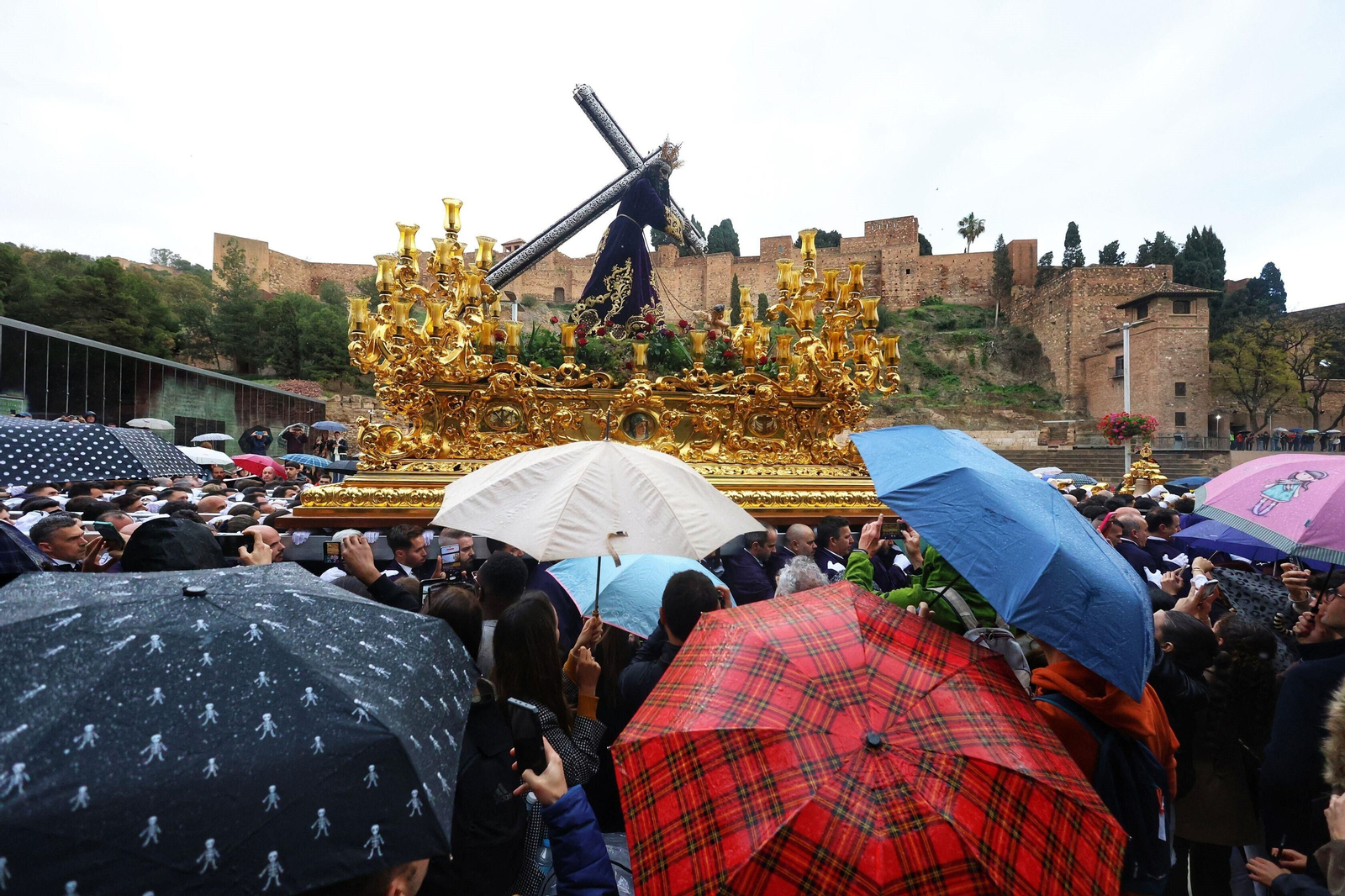 El Rico en el Miécoles Santo en Málaga, en imágenes