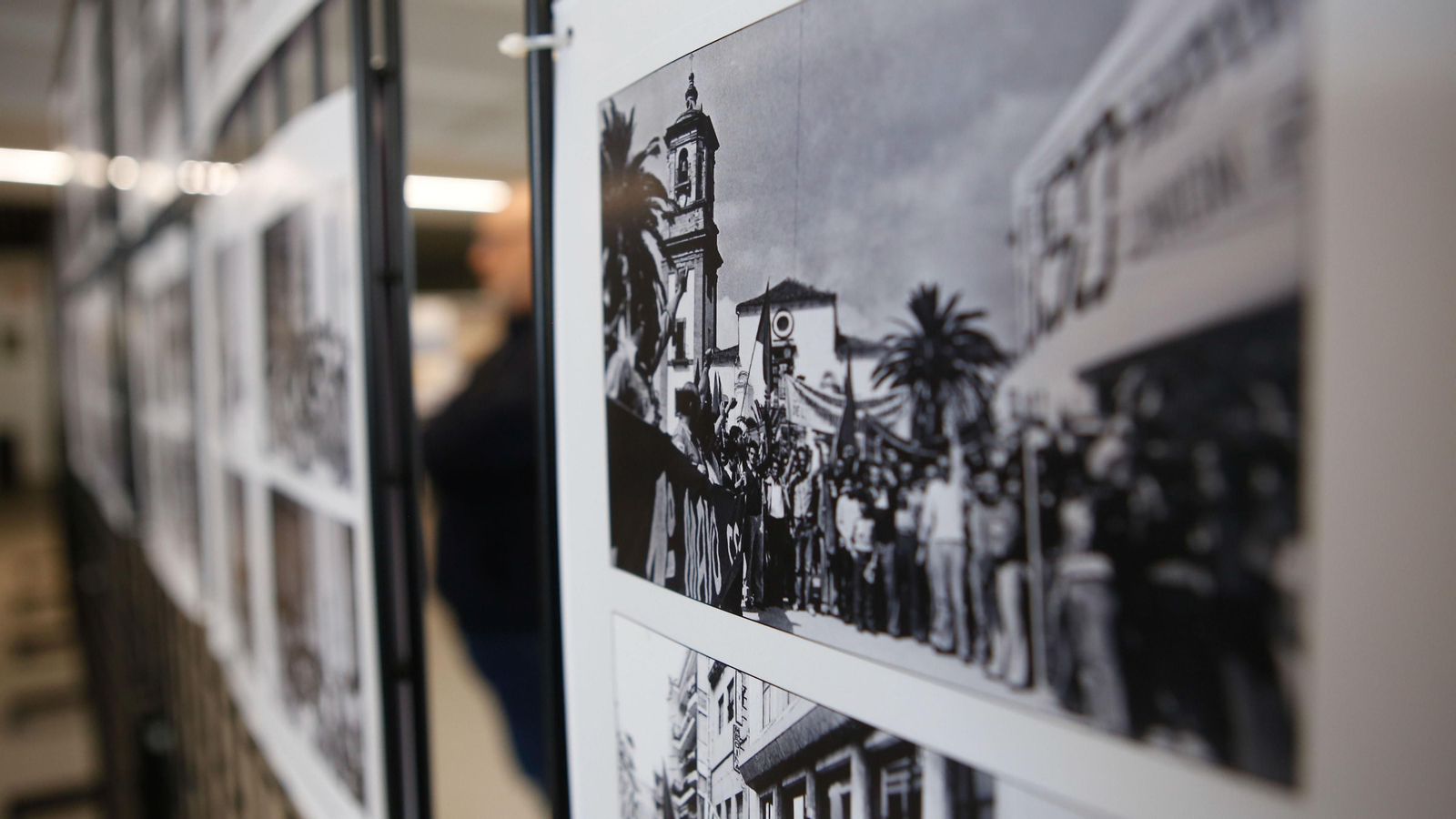 Fotos de la exposición y conferencia sobre el movimiento obrero en el Campo de Gibraltar