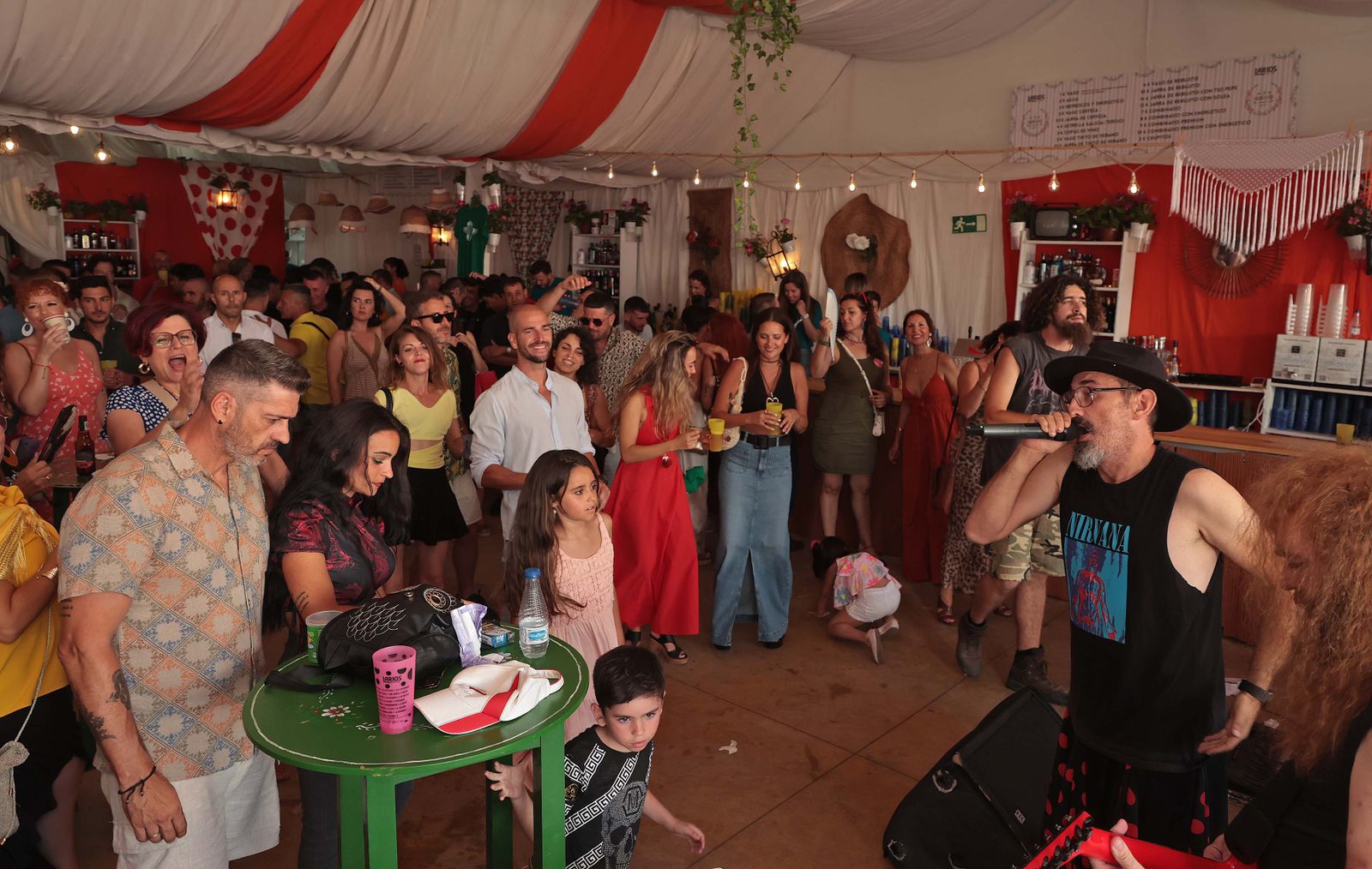 Búscate en las fotos del lunes en la Feria de Algeciras