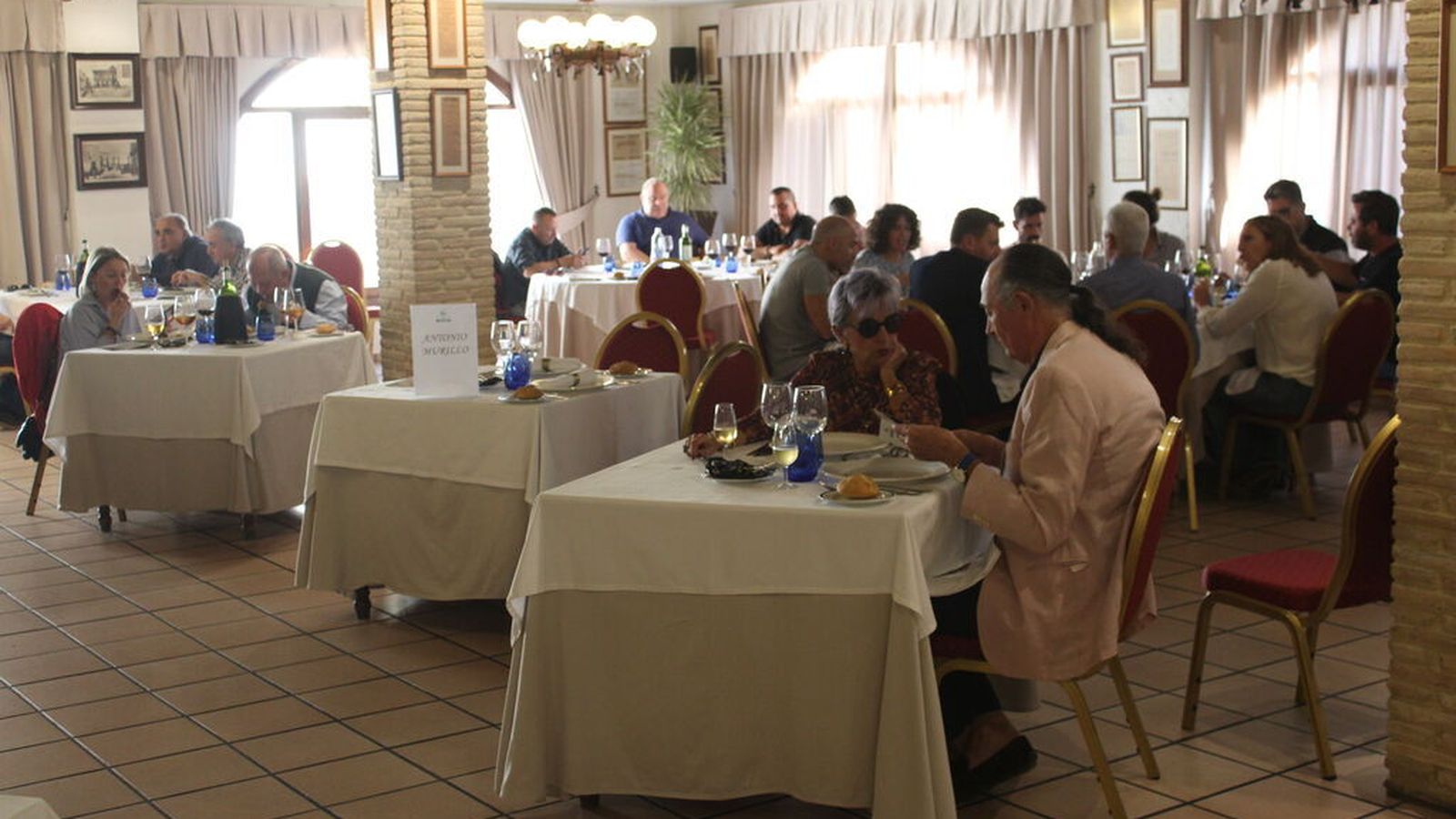 Cada año, Terraza Carmona recibe en sus salones a cientos de comensales.