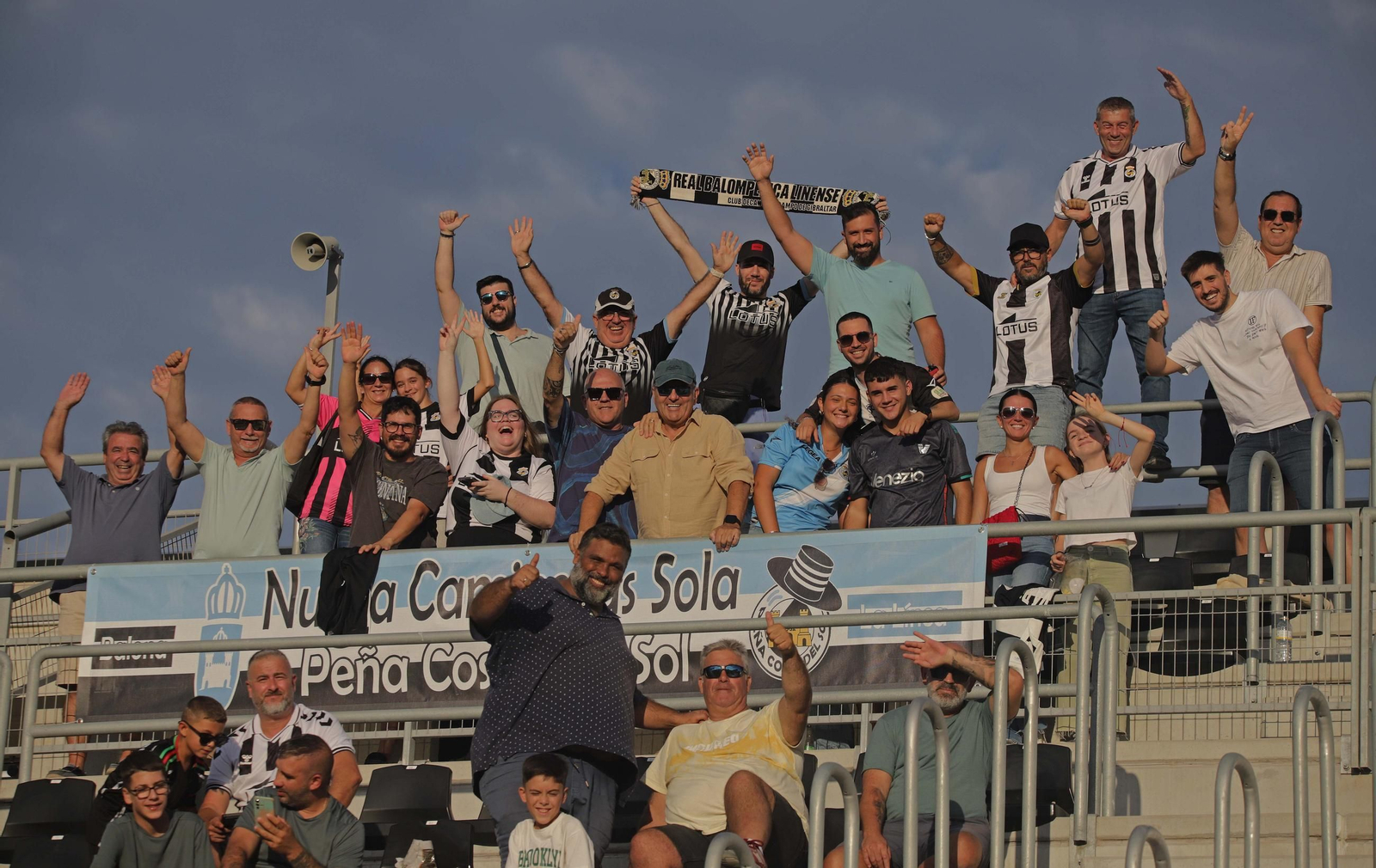 Búscate en el Ciudad de La Línea durante el Balona - Castilleja de Tercera Federación