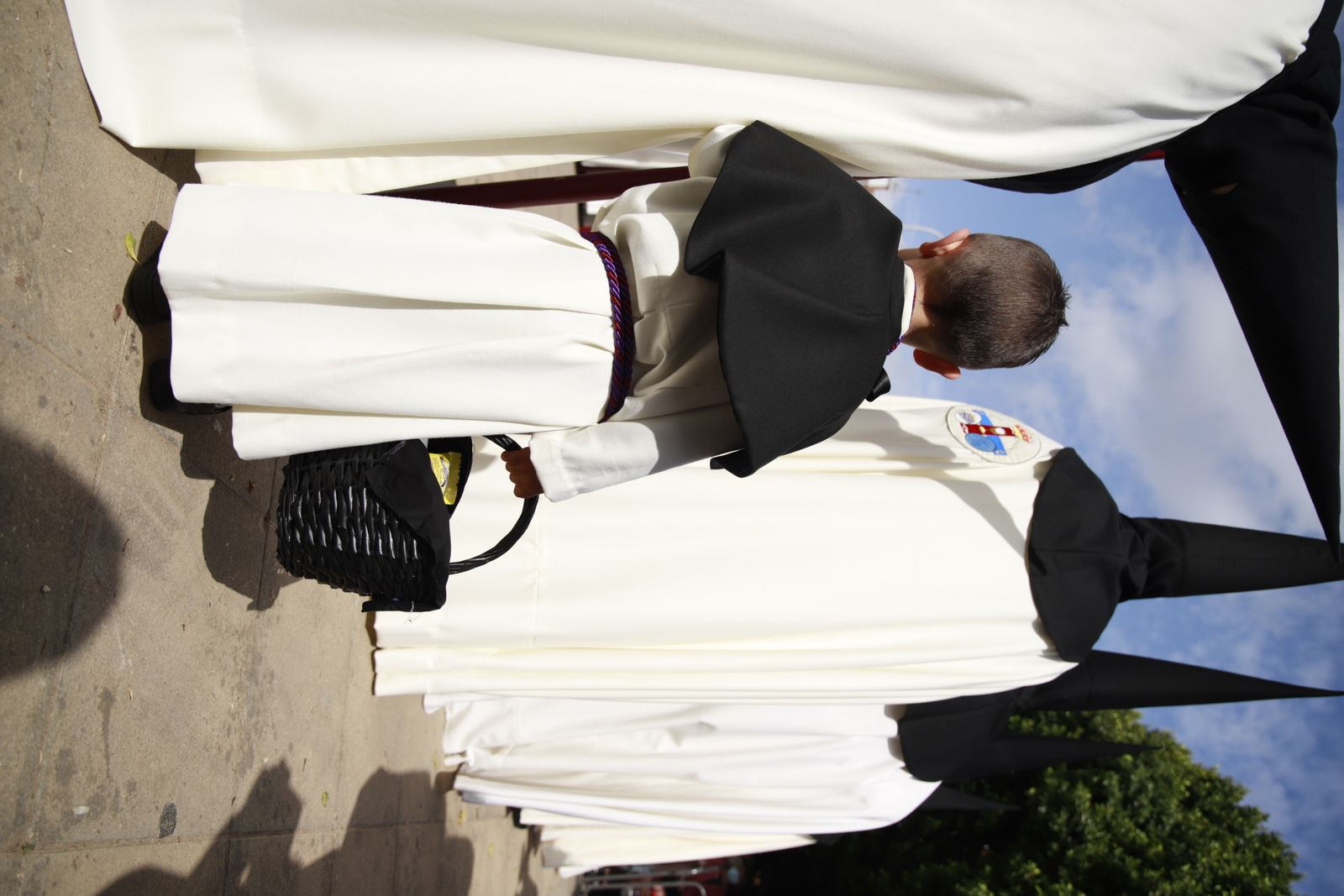 Fotos de La Hermandad de San Pablo  un Lunes Santo en la Semana Santa de Sevilla