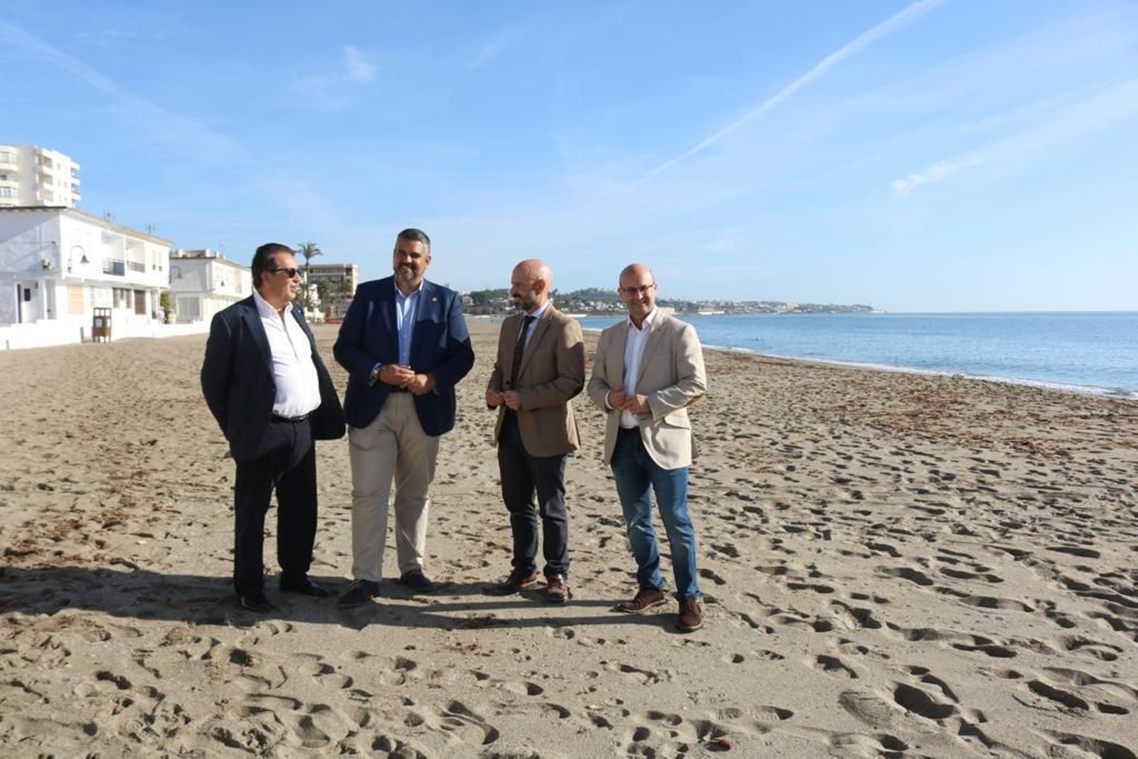 La visita institucional a la costa mijeña.