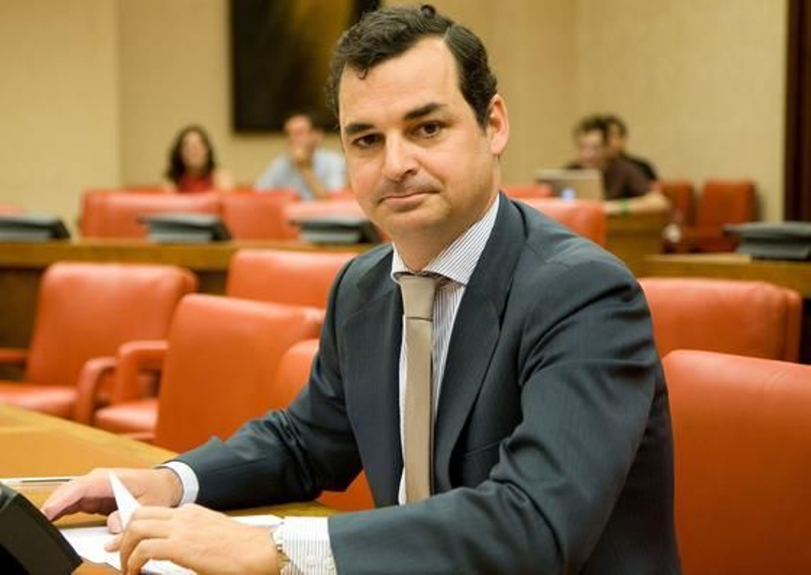 Echenique descarta un ERE en RTVE y estima el déficit de este año en 105 millones