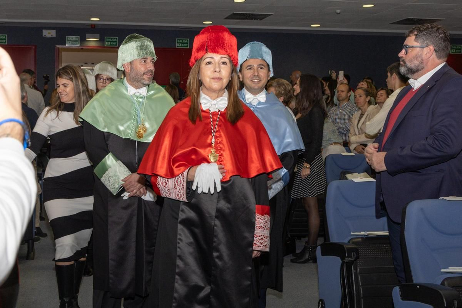 Investidura de Rafael Martos Sánchez, Raphael, como Doctor Honoris Causa por la Universidad de Jaén