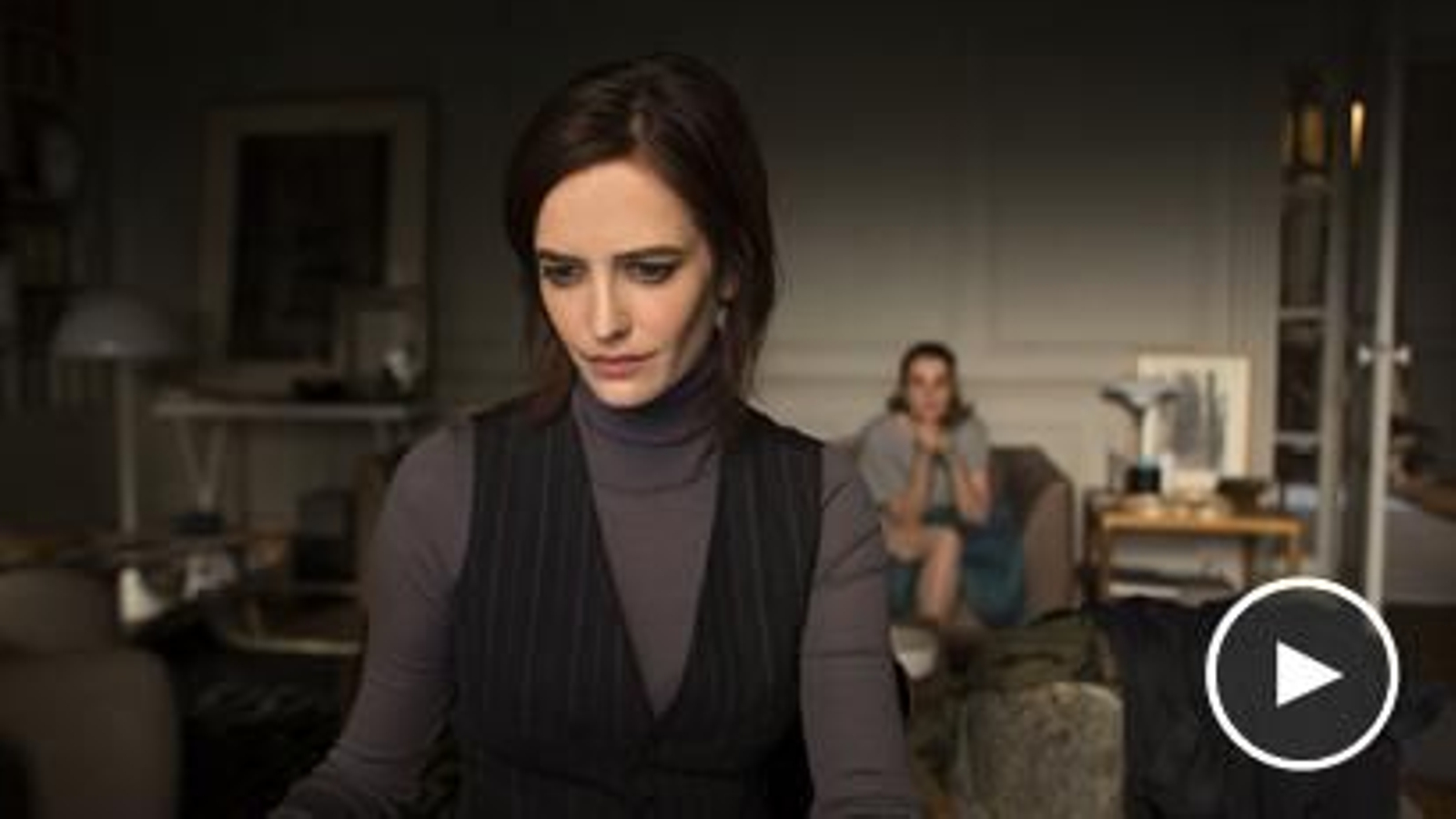 Eva Green, en primer plano, en una imagen de 'Basada en hechos reales'.