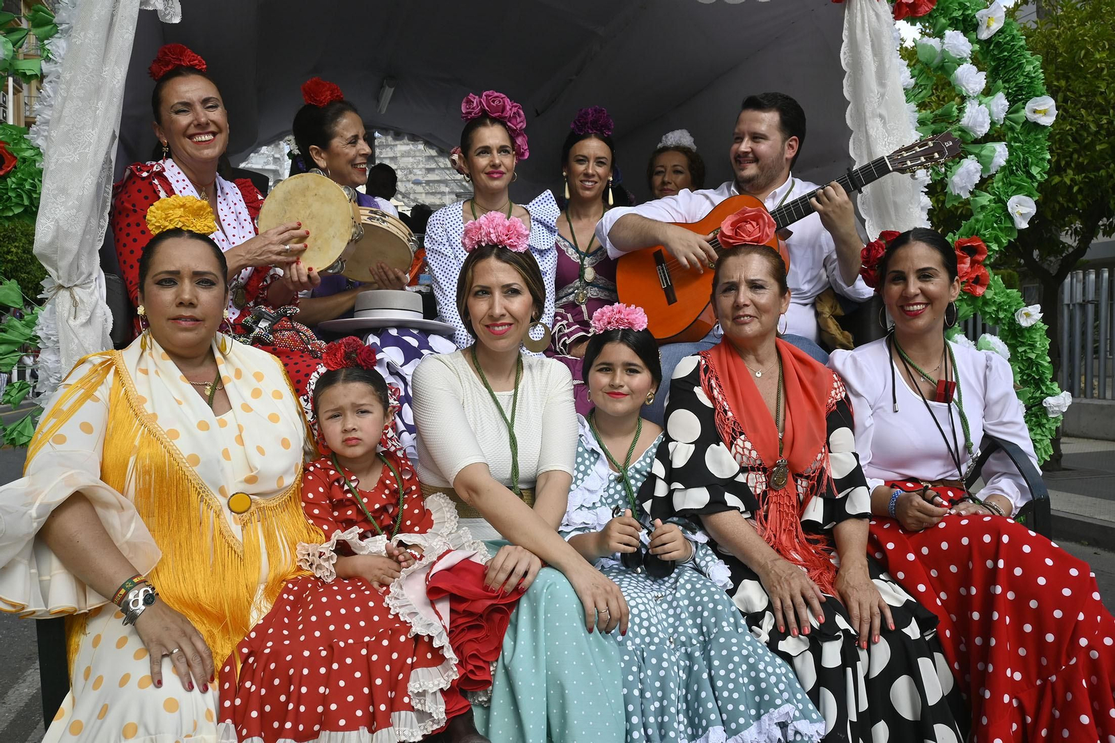 Todos los rocieros de la comitiva de la Hermandad de Huelva, en imágenes