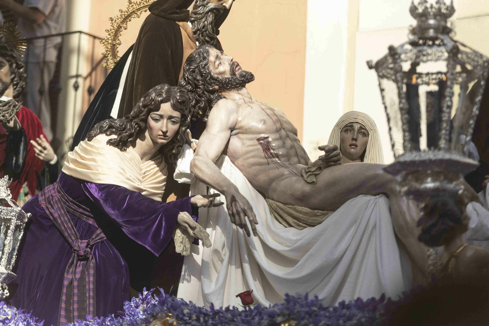 Las fotografías de la Hermandad de Santa Marta