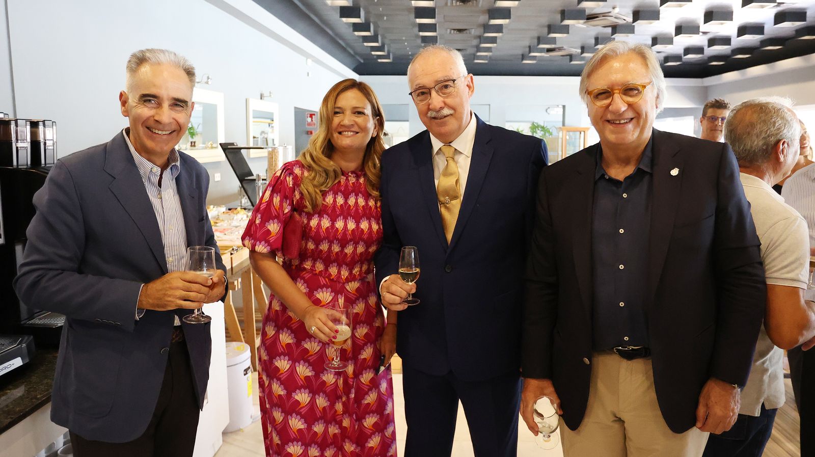 Emotiva despedida a Antonio Padillo por su jubilación como inspector de Policía Nacional de Jerez