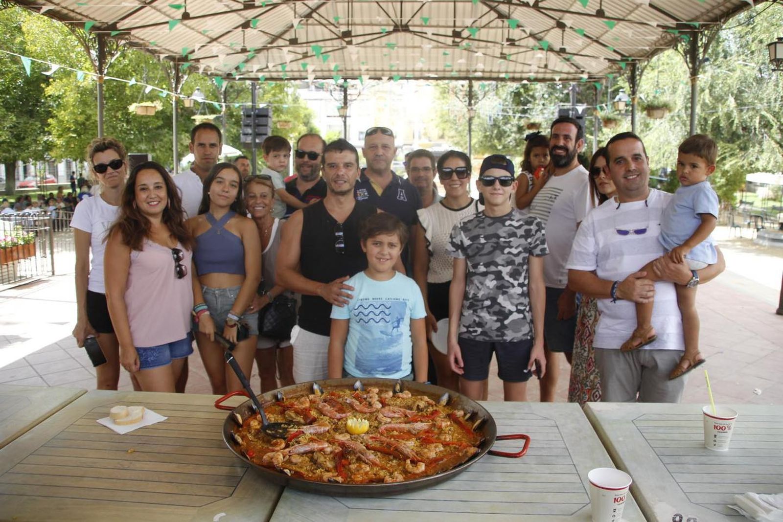 La Fiesta de las Paellas de Hinojosa del Duque, en imágenes