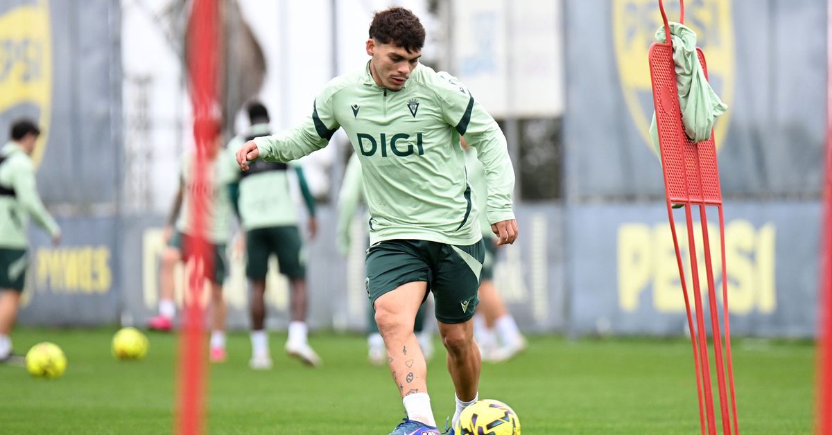 El futuro de Ocampo en el Cádiz CF, por encima de su presente