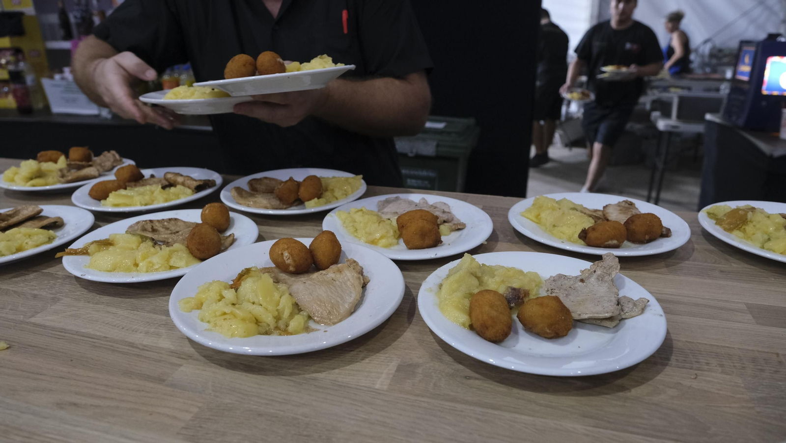 El homenaje a los mayores en la Feria de Almería 2025, en imágenes
