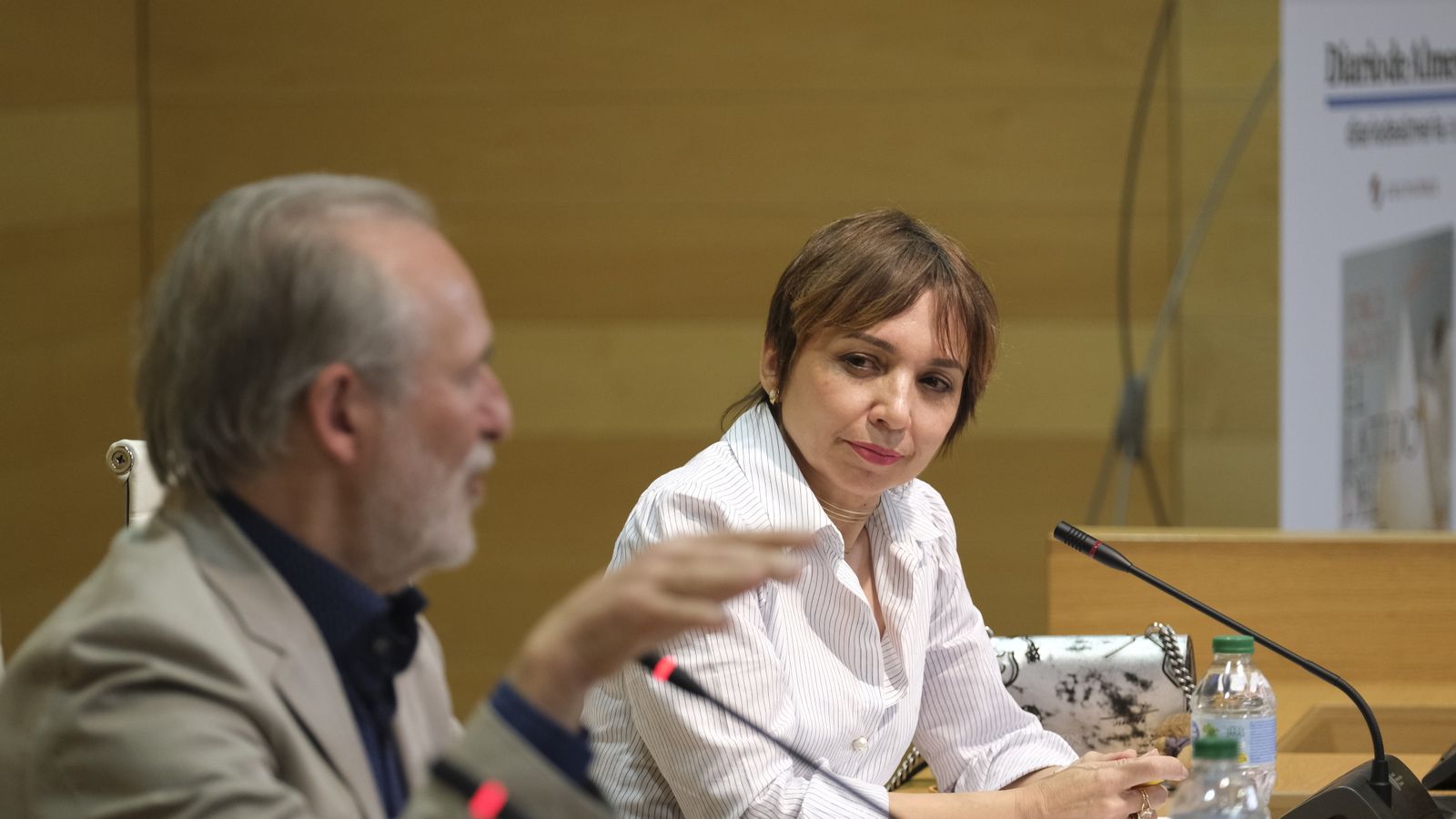 Fotogalería de Diario de los Libros, con el escritor Jorge Molist