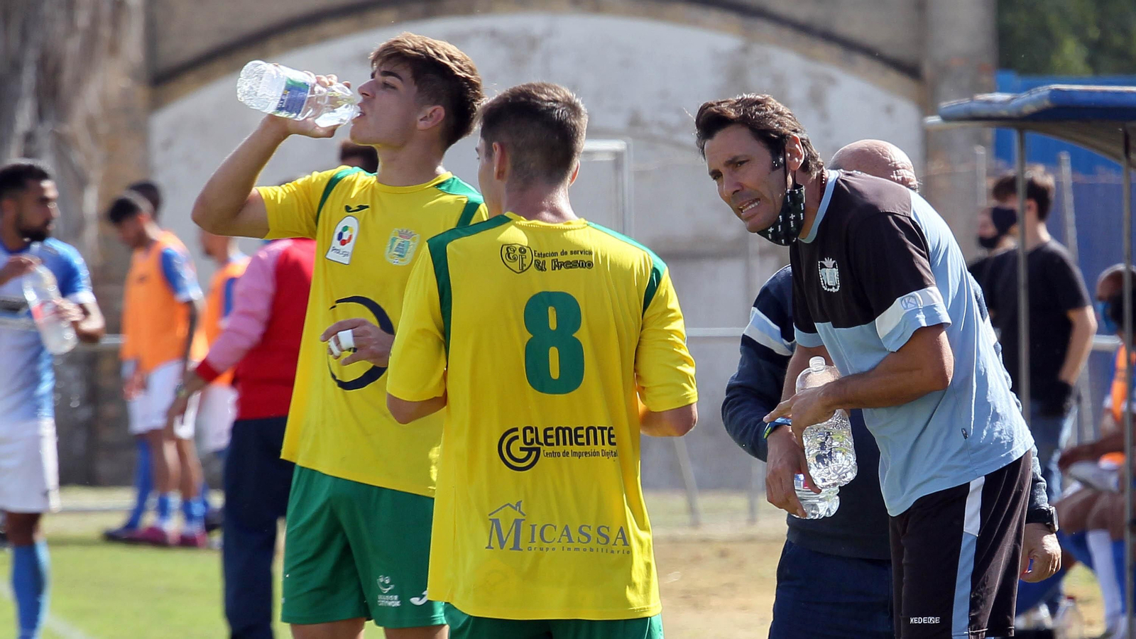 Imágenes del Xerez CD y Los Barrios en la Juventud