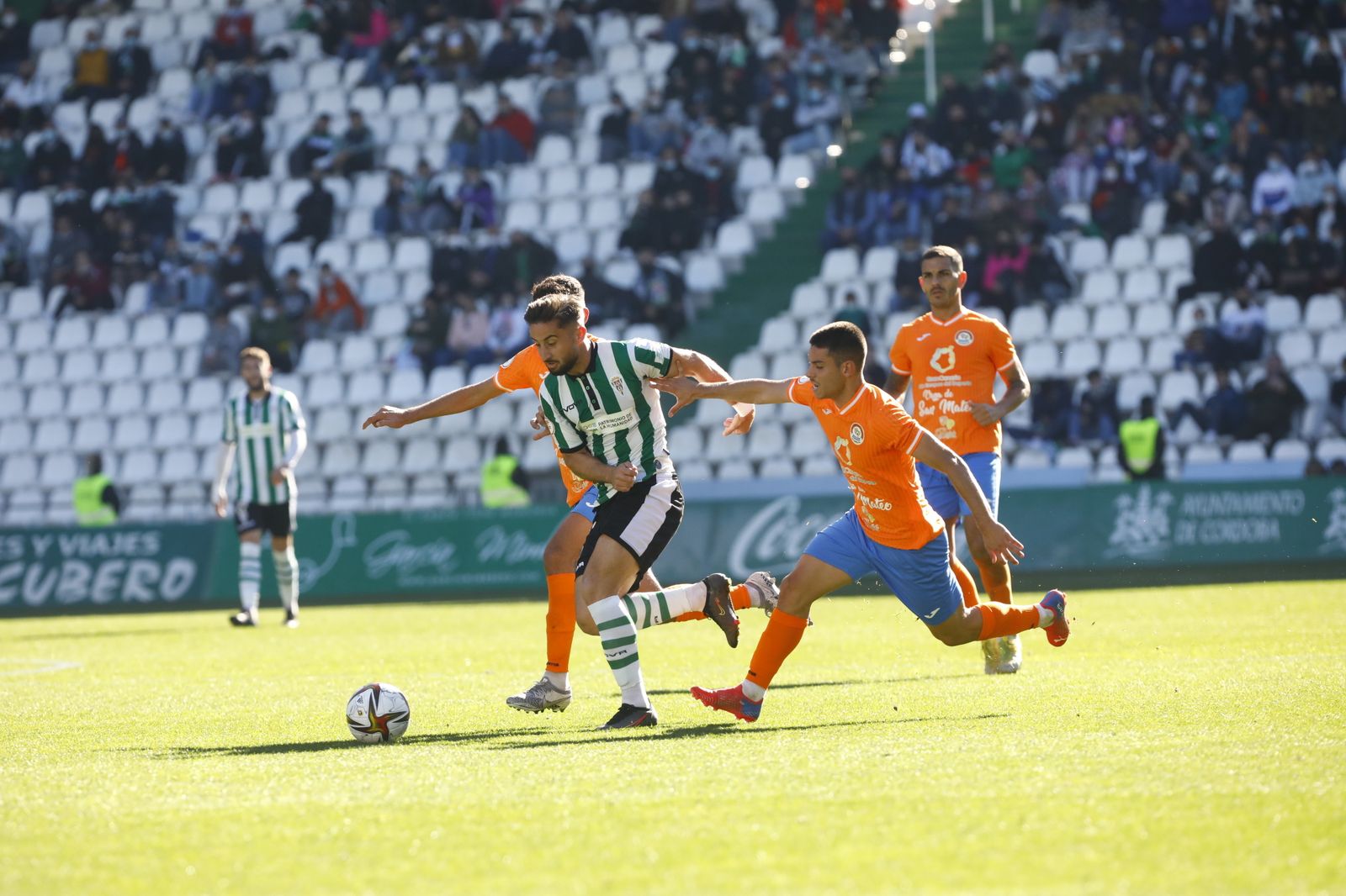 Las imágenes del triunfo del Córdoba CF ante el Panadería Pulido
