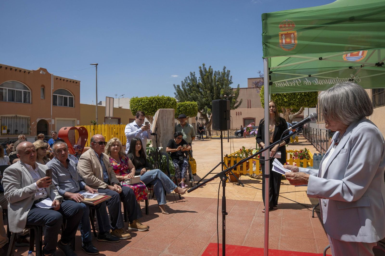 Las imágenes del homenaje a Juan Mañas, víctima del caso Almería