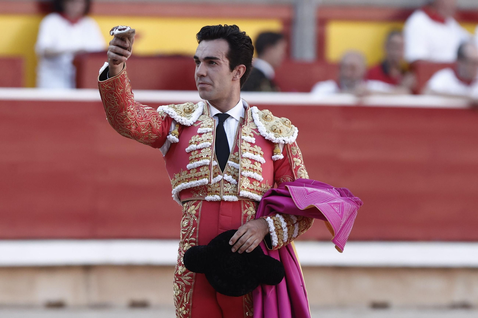 Las imágenes de la Puerta Grande en Pamplona