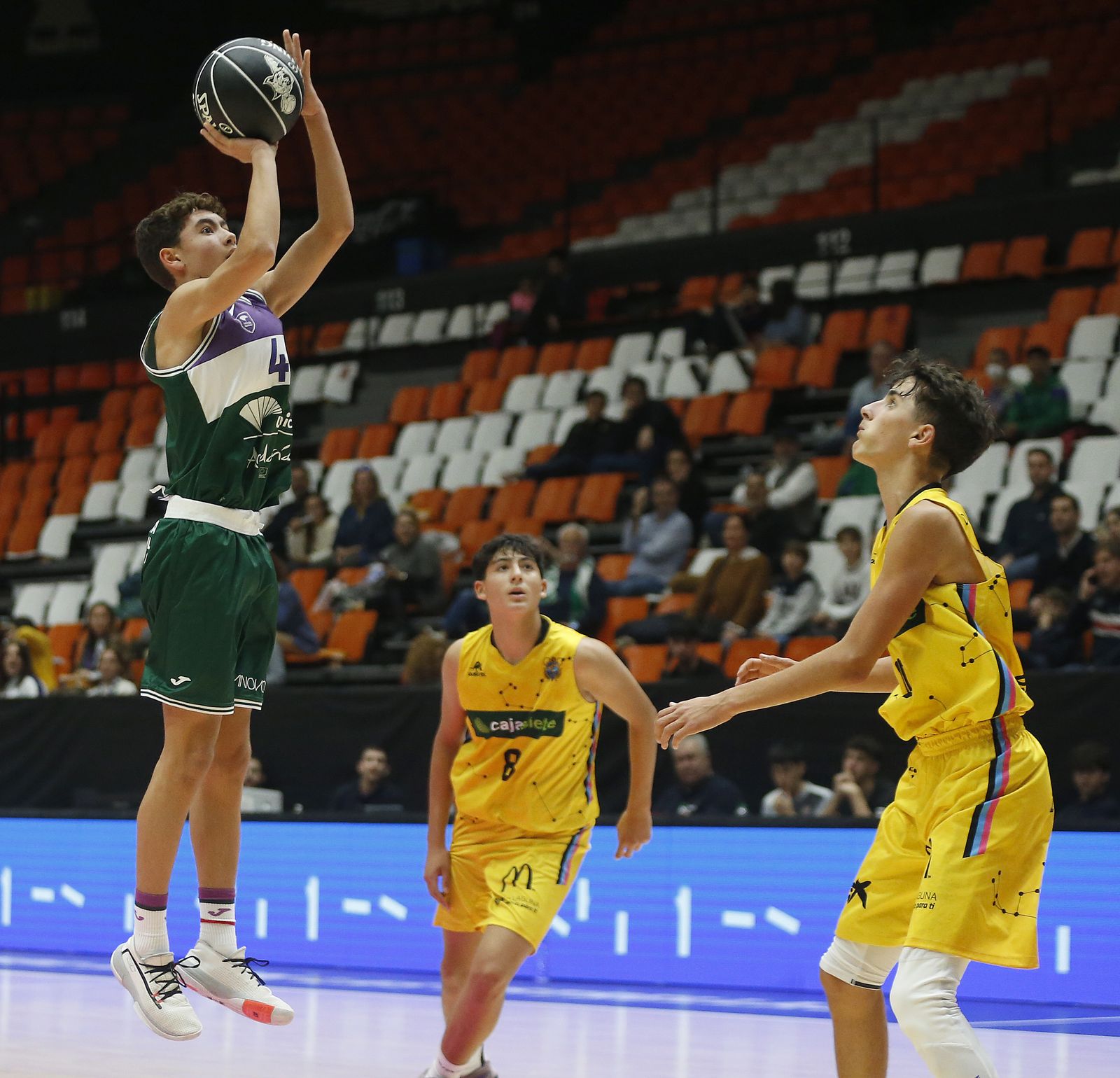 Las imágenes del Unicaja en la segunda jornada de la fase previa de la Minicopa
