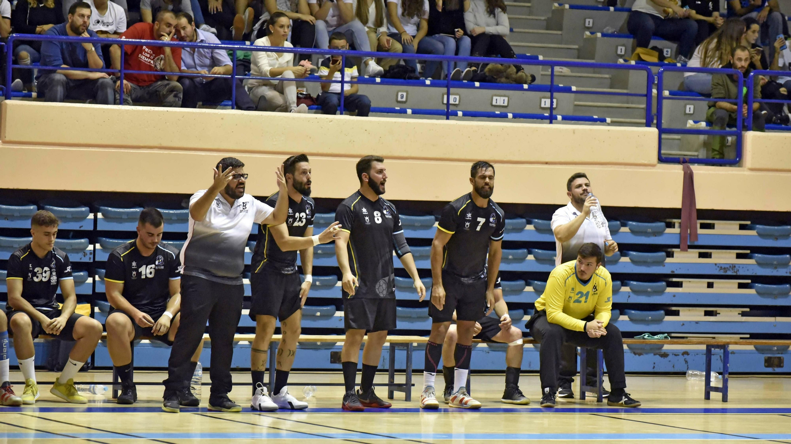 Las fotos del partido de balonmano Ciudad de Algeciras - Bahía Almería