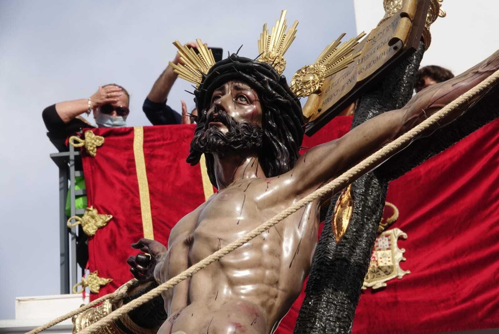 Las fotos del Cristo de la Exaltación, de Fusionadas, en la procesión Magna de Málaga