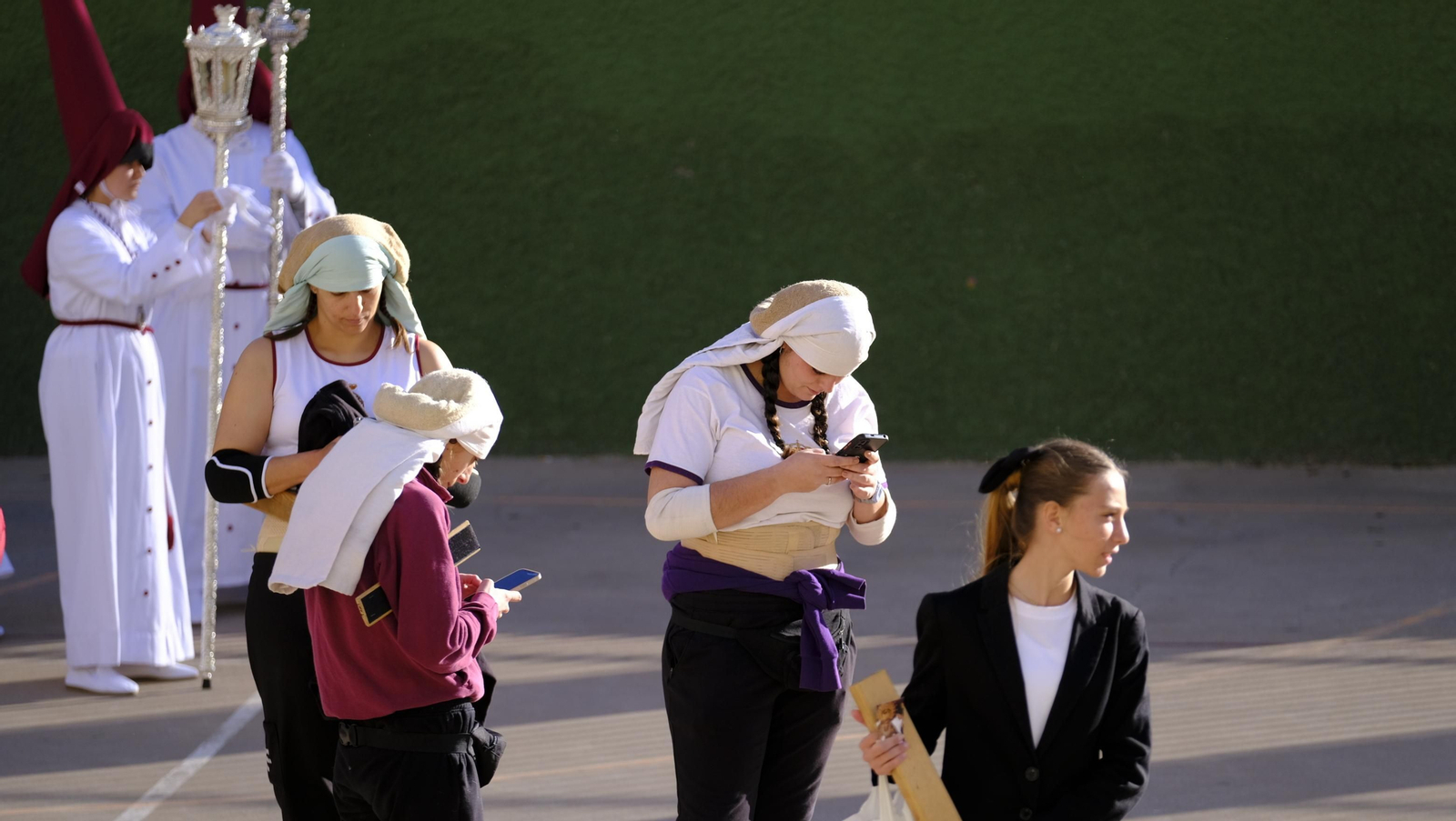 Coronación desaría al viento en su estación de Penitencia