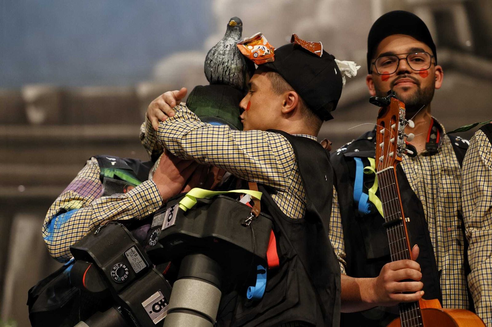 Chirigota 'El que la sigue la consigue'.