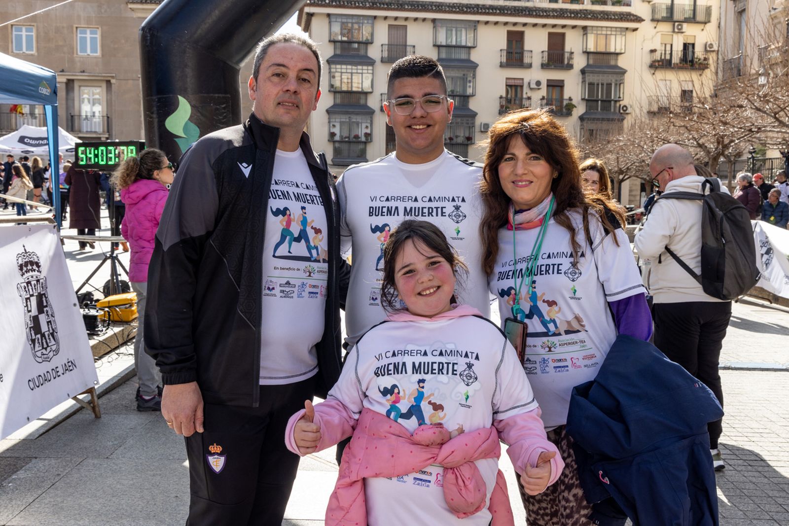 En imágenes: deporte y solidaridad se dan la mano en la VI Carrera-Caminata de la Hermandad de la Buena Muerte (2)